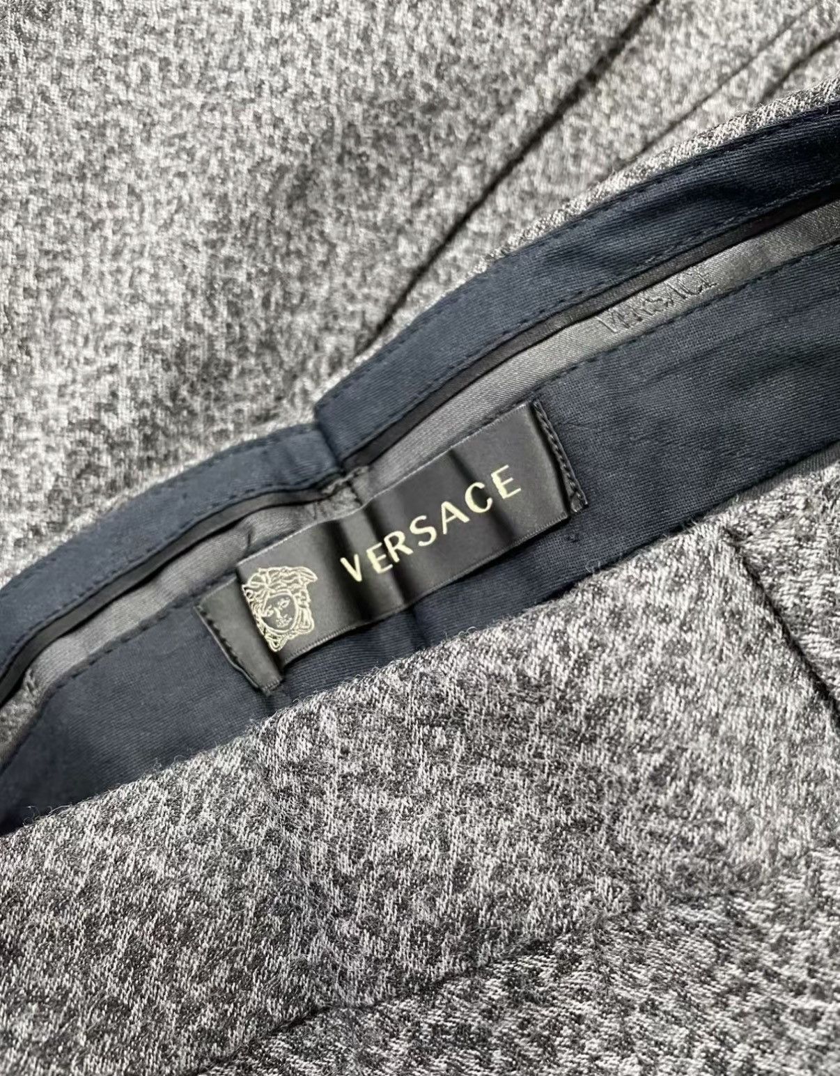 Versace VERSACE Mainline 100% Wool Casual Pants J30 Size US 32 / EU 48 - 7 Thumbnail