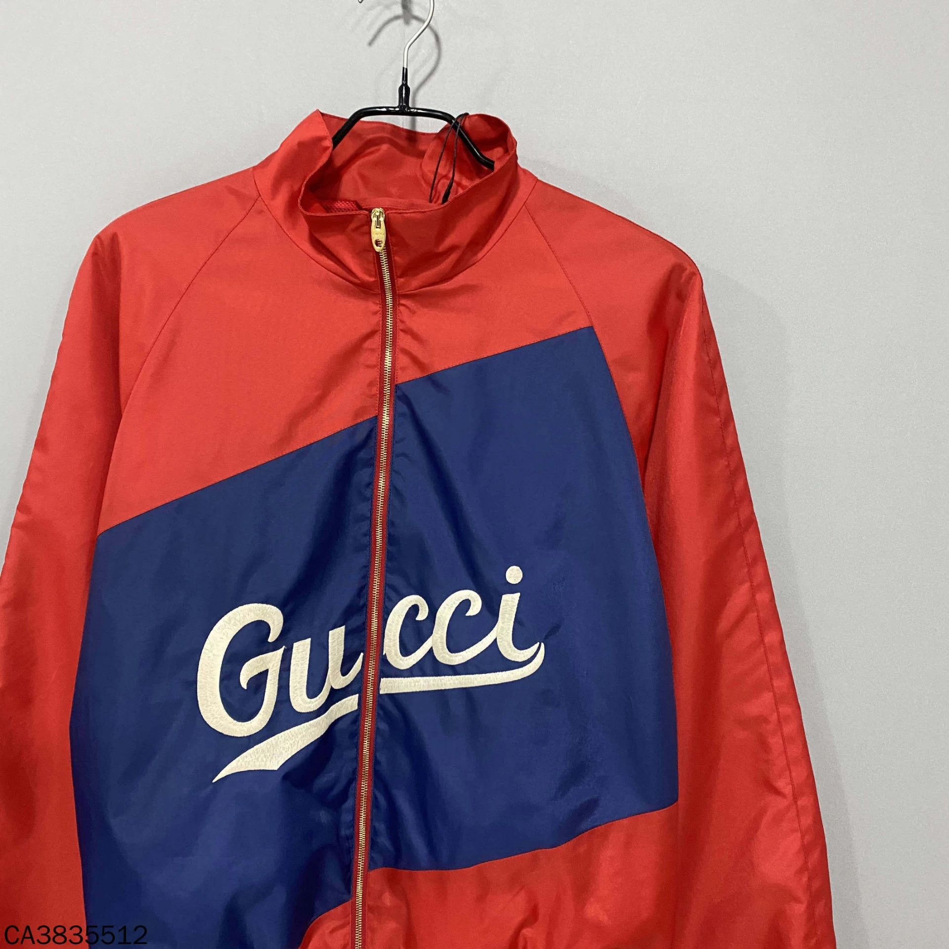Gucci Gucci red blue logo jacket 44 Size US S / EU 44-46 / 1 - 2 Thumbnail