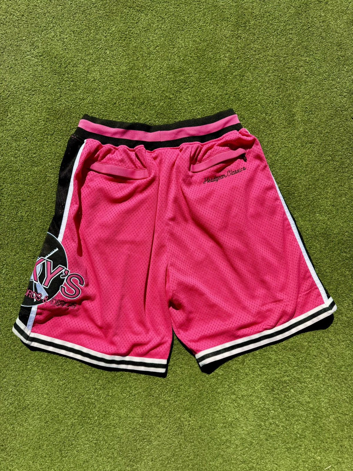 Vintage Next Friday Pinky’s Records Movie Shorts Size US 32 / EU 48 - 4 Thumbnail
