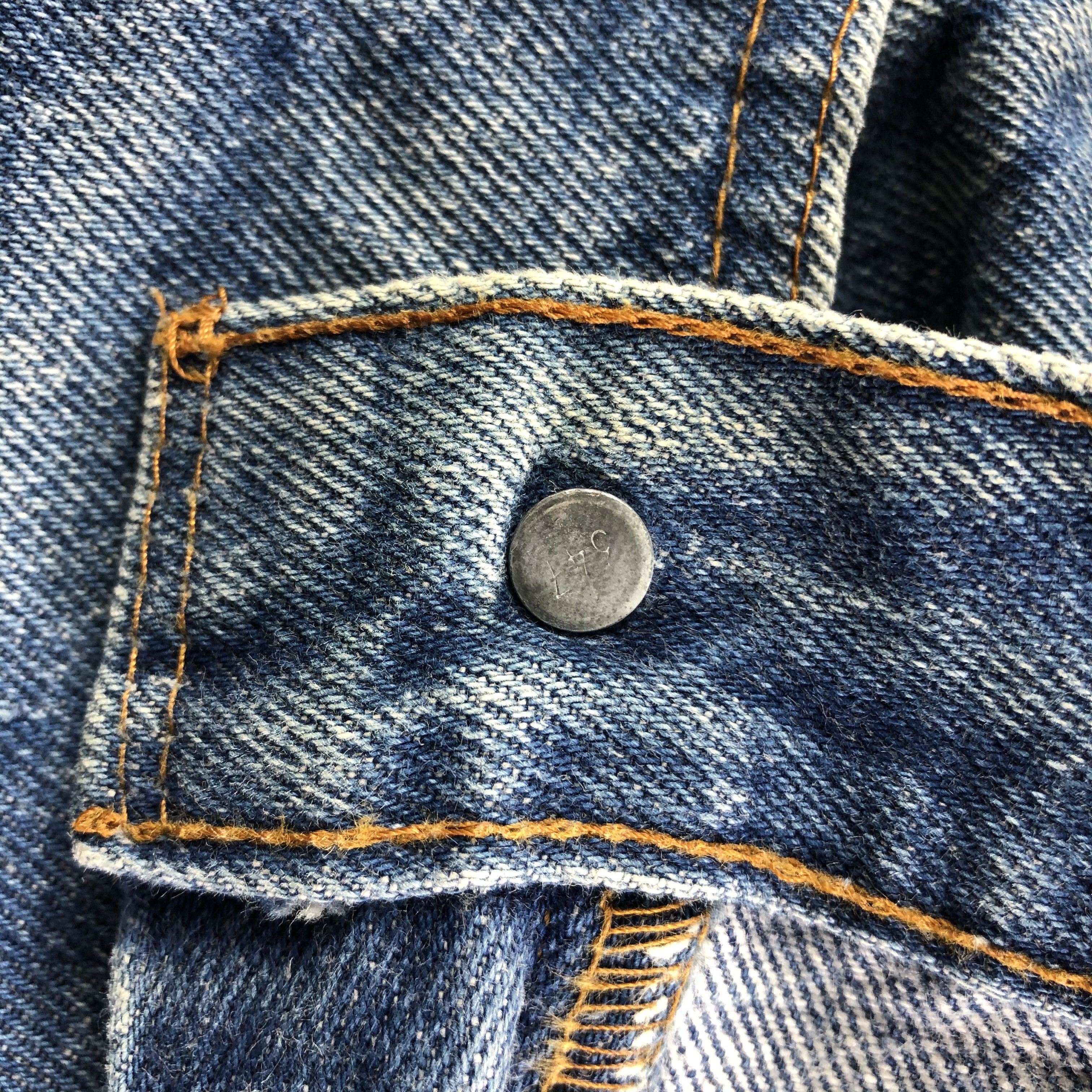 Levi's Vintage Levis 502 Jeans Medium Wash Denim KJ1661 Size US 27 - 6 Thumbnail