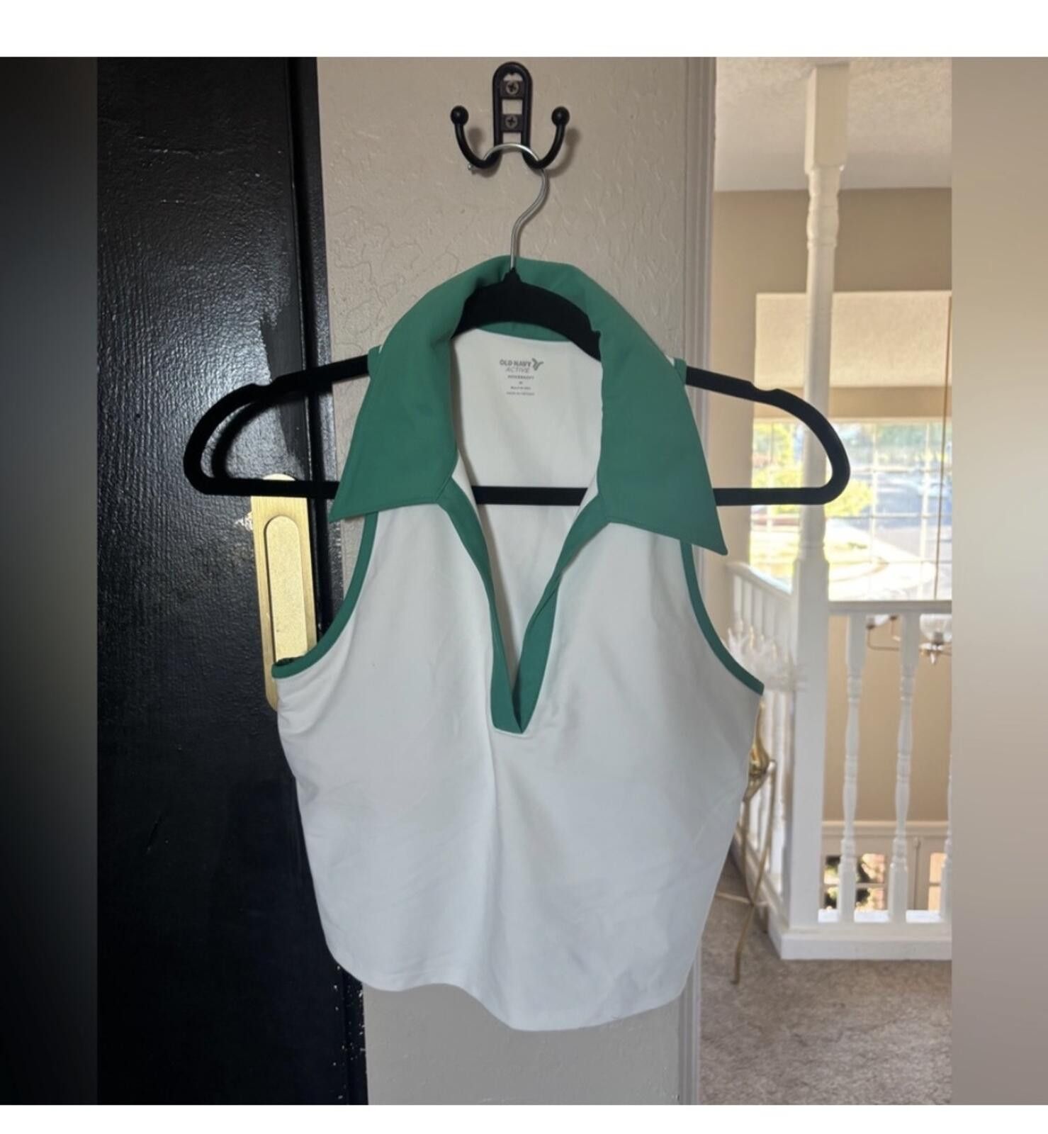 Old Navy (Old Navy) Green and White Collared Tank Top Size M / US 6-8 / IT 42-44 - 1 Thumbnail