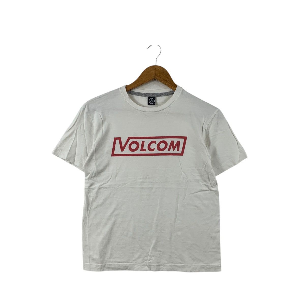 Volcom VOLCOM STONE SKATEBOARD Box Logo Streetwear Tee Shirt Top Size M / US 6-8 / IT 42-44 - 1 Thumbnail