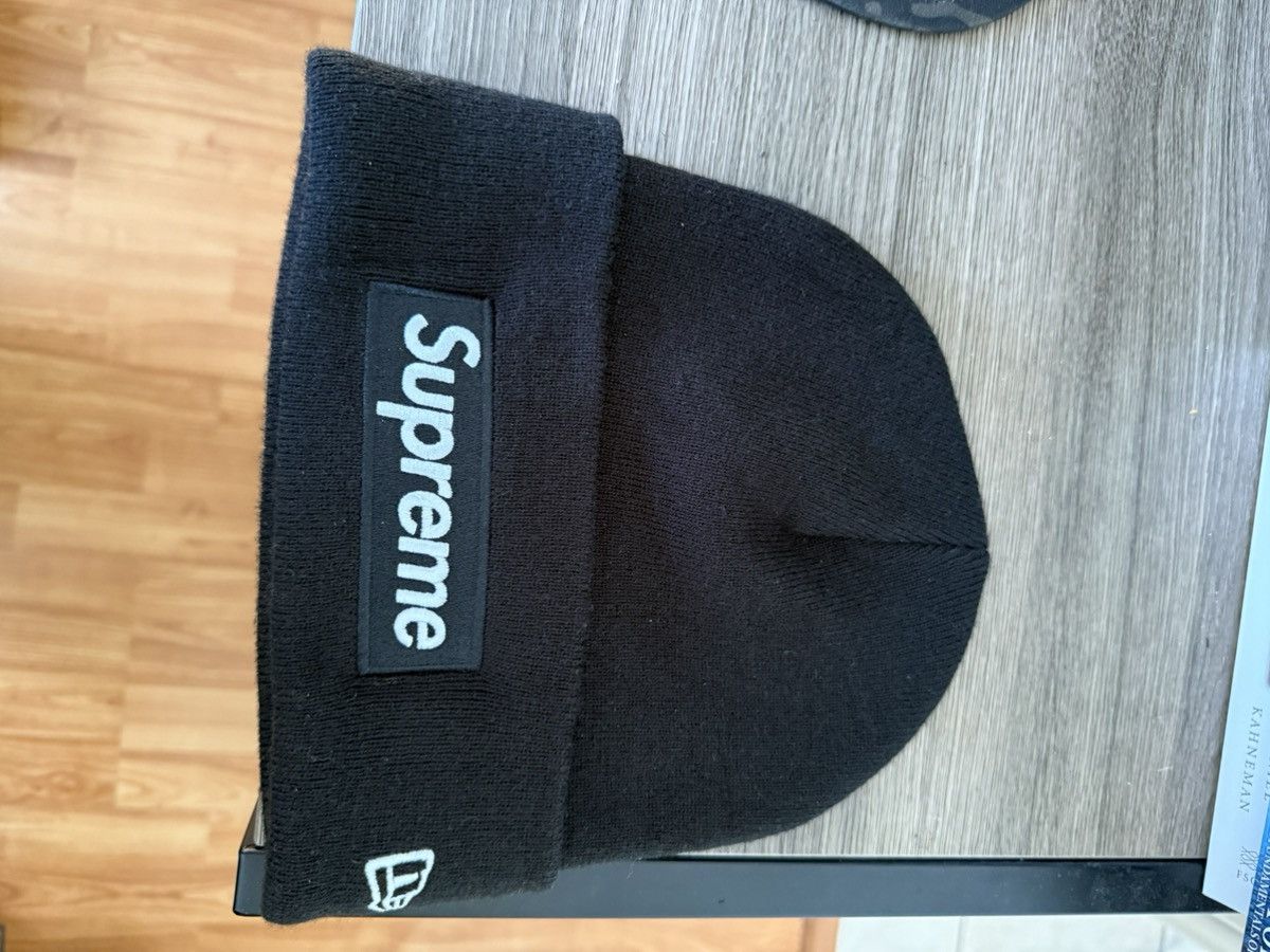 Supreme box logo beanie