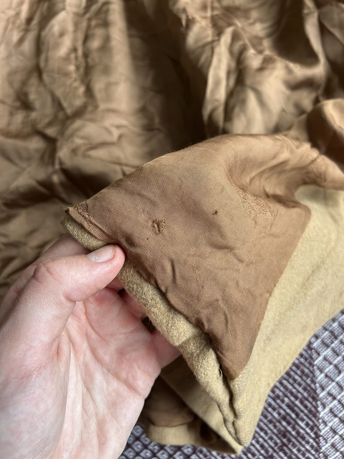 Burberry × Vintage Vintage Burberry Heavy Coat Wool & Cashmere Thrashed Size XL Size US XL / EU 56 / 4 - 13 Thumbnail