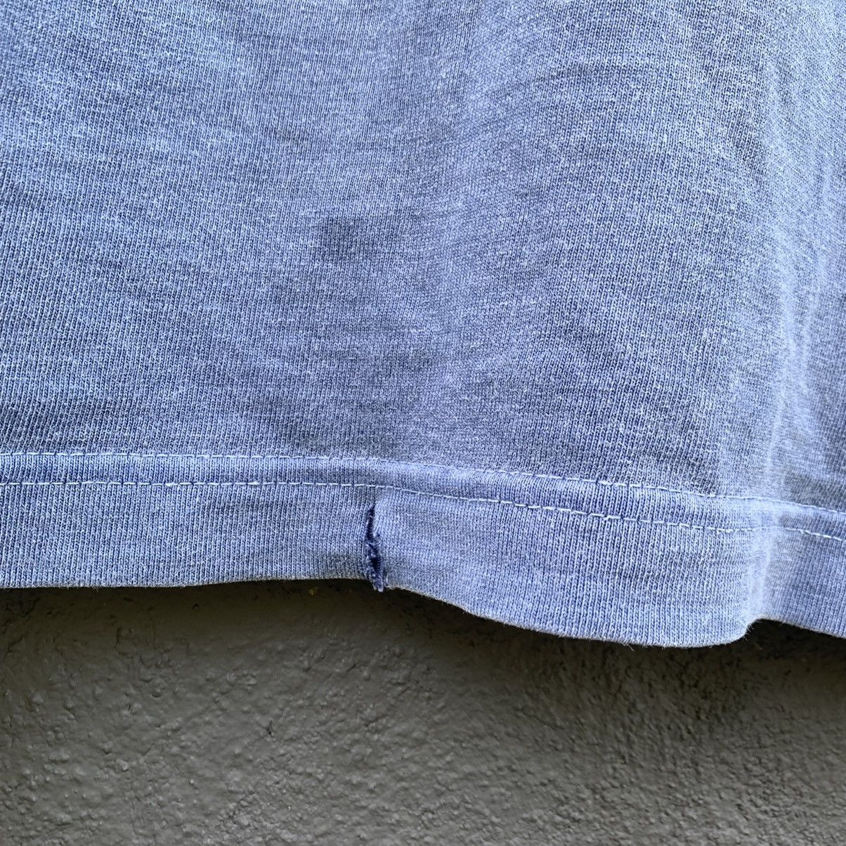 Vintage Thrashed Faded Y2K Aipa Surfboard Brand Oversized Tee Size US L / EU 52-54 / 3 - 5 Thumbnail