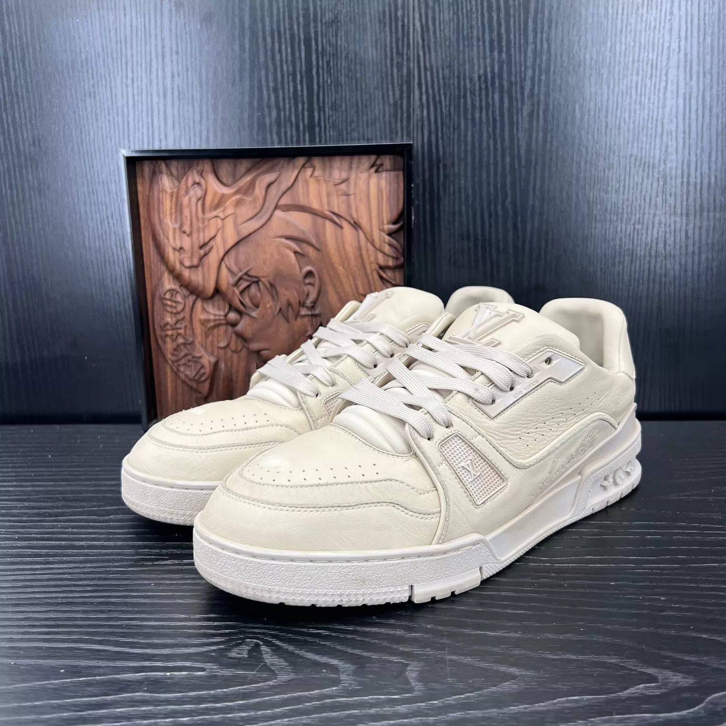 Louis Vuitton LV Trainer Off-White Distressed 7.5 (41.5) Size US 8.5 / EU 41-42 - 1 Thumbnail