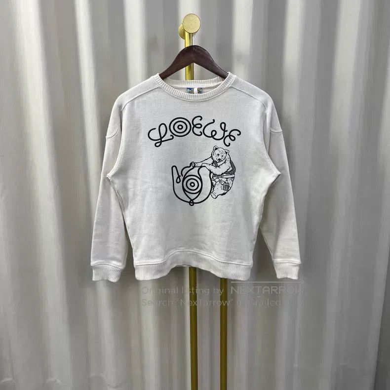 Loewe Loewe White Sweater with Large Logo Size XS / US 0-2 / IT 36-38 - 1 Thumbnail