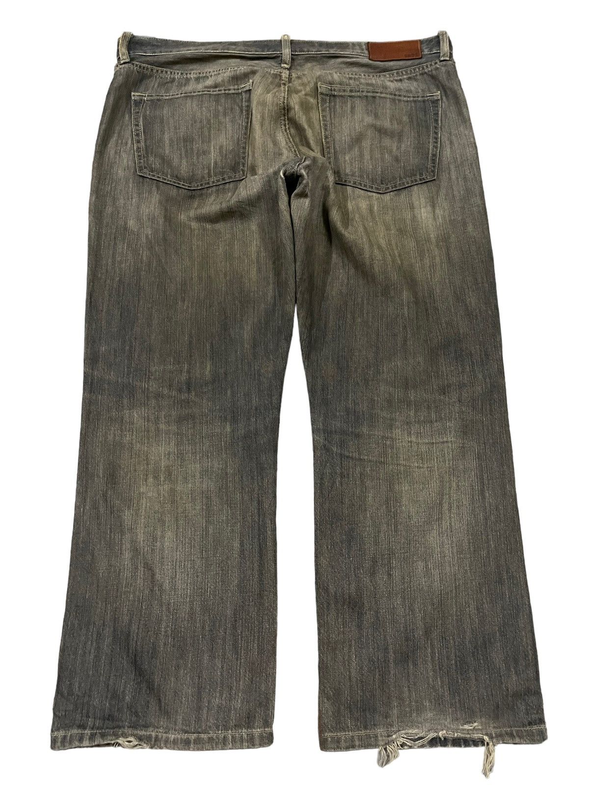 Uniqlo Vintage Japanese Uniqlo Faded Wash Style Baggy Jeans Size US 38 / EU 54 - 2 Thumbnail