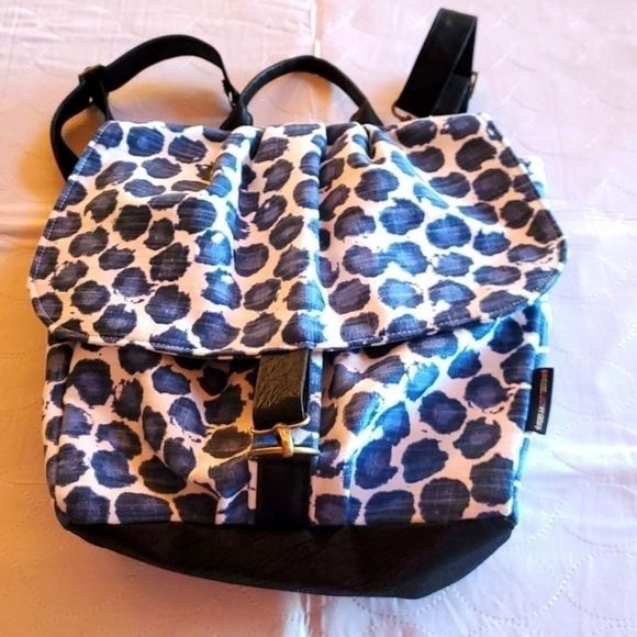 Vintage Rebekah Scott Designs Blue Leopard Petal Inside Lining Fabri Size ONE SIZE - 1 Thumbnail