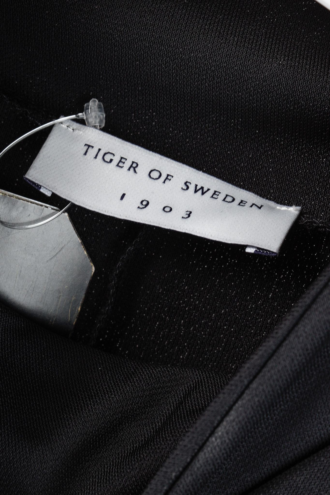 Tiger of Sweden Tiger of Sweden Tyyni Jersey Long-Sleeve Cape Midi Dress Size S / US 4 / IT 40 - 8 Thumbnail