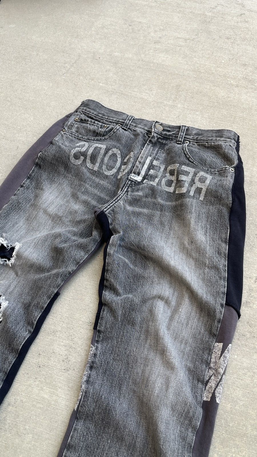 Undercover Undercover AW02 'REBELGODS' Hybrids Size US 30 / EU 46 - 2 Thumbnail