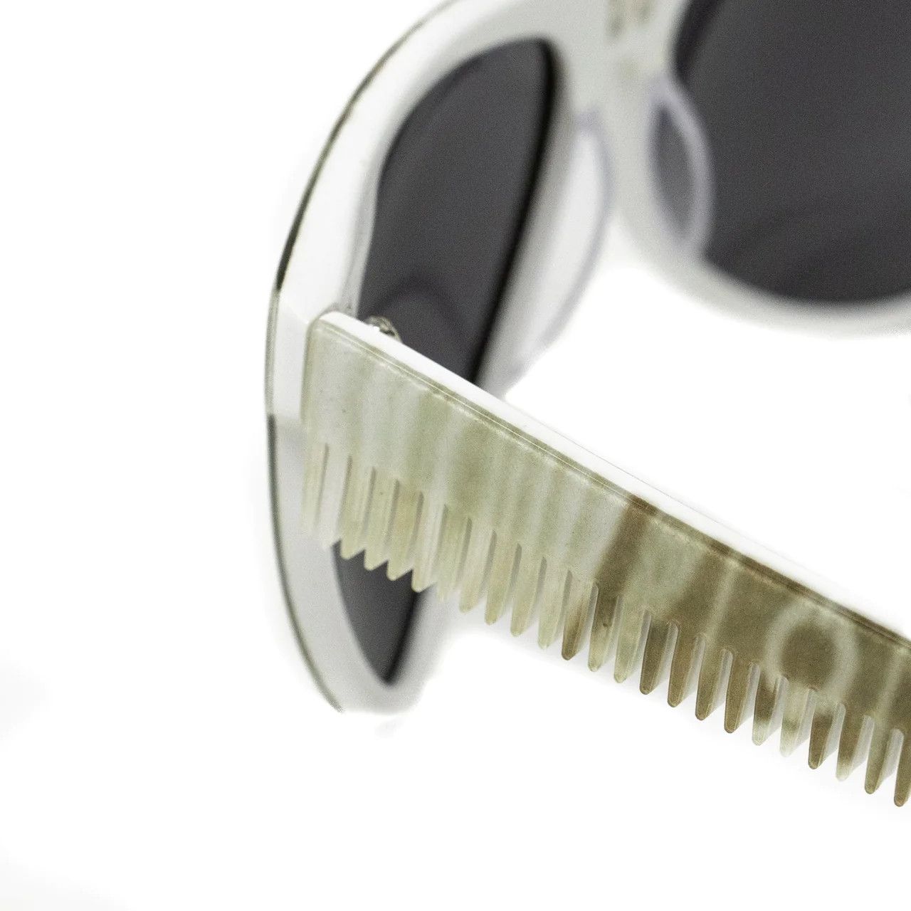 Walter Van Beirendonck Walter Van Beirendonck Comb Sunglasses Grey Size ONE SIZE - 8 Thumbnail