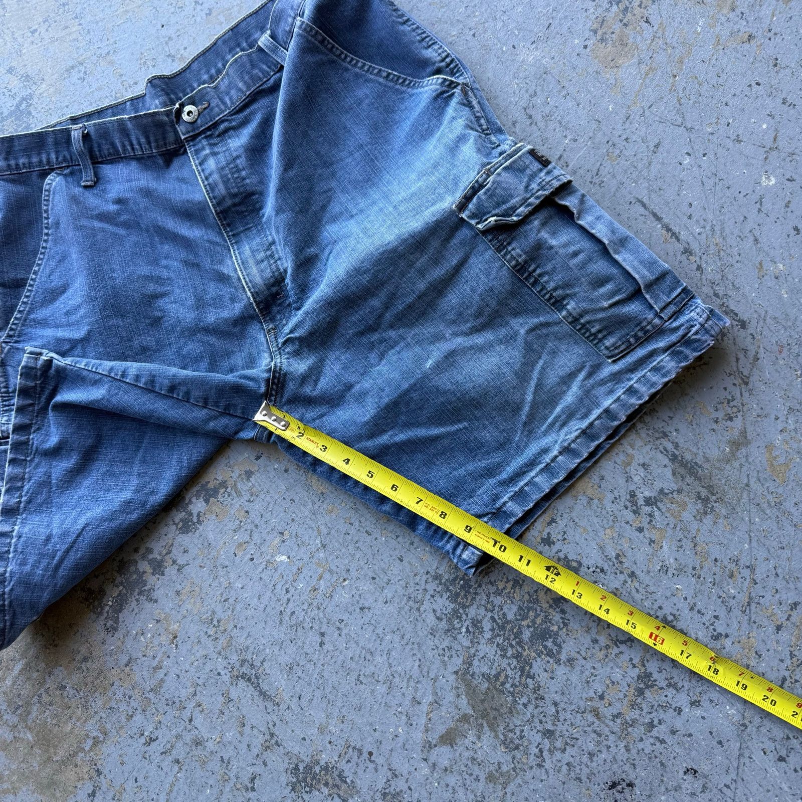 Wrangler Vintage Wrangler Denim Cargo Jorts Size US 36 / EU 52 - 6 Thumbnail