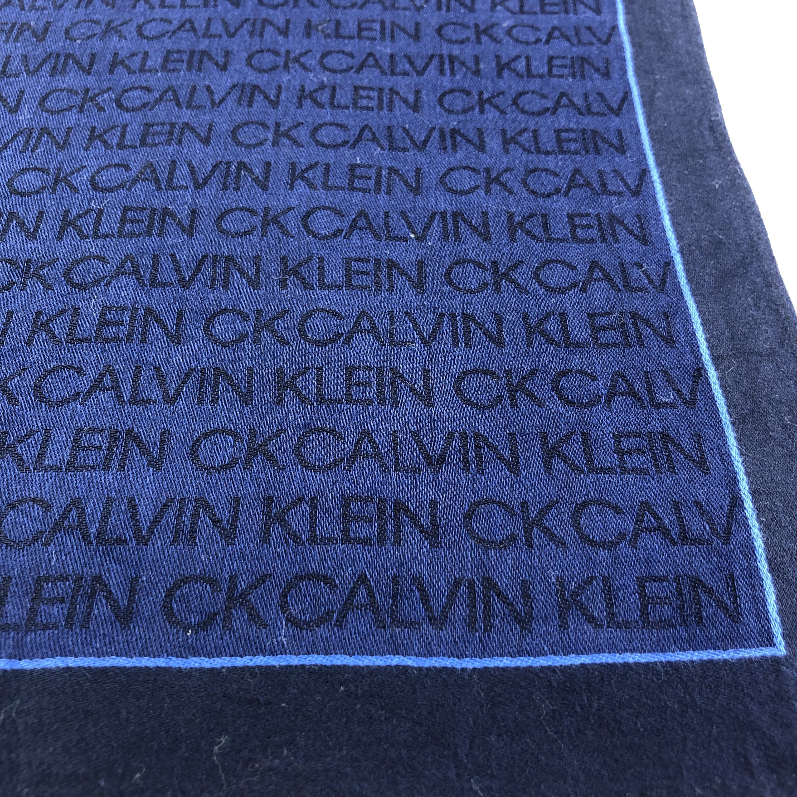 Calvin Klein Calvin Klein Handkerchief Neckerchief Bandana H2291 Size ONE SIZE - 5 Thumbnail