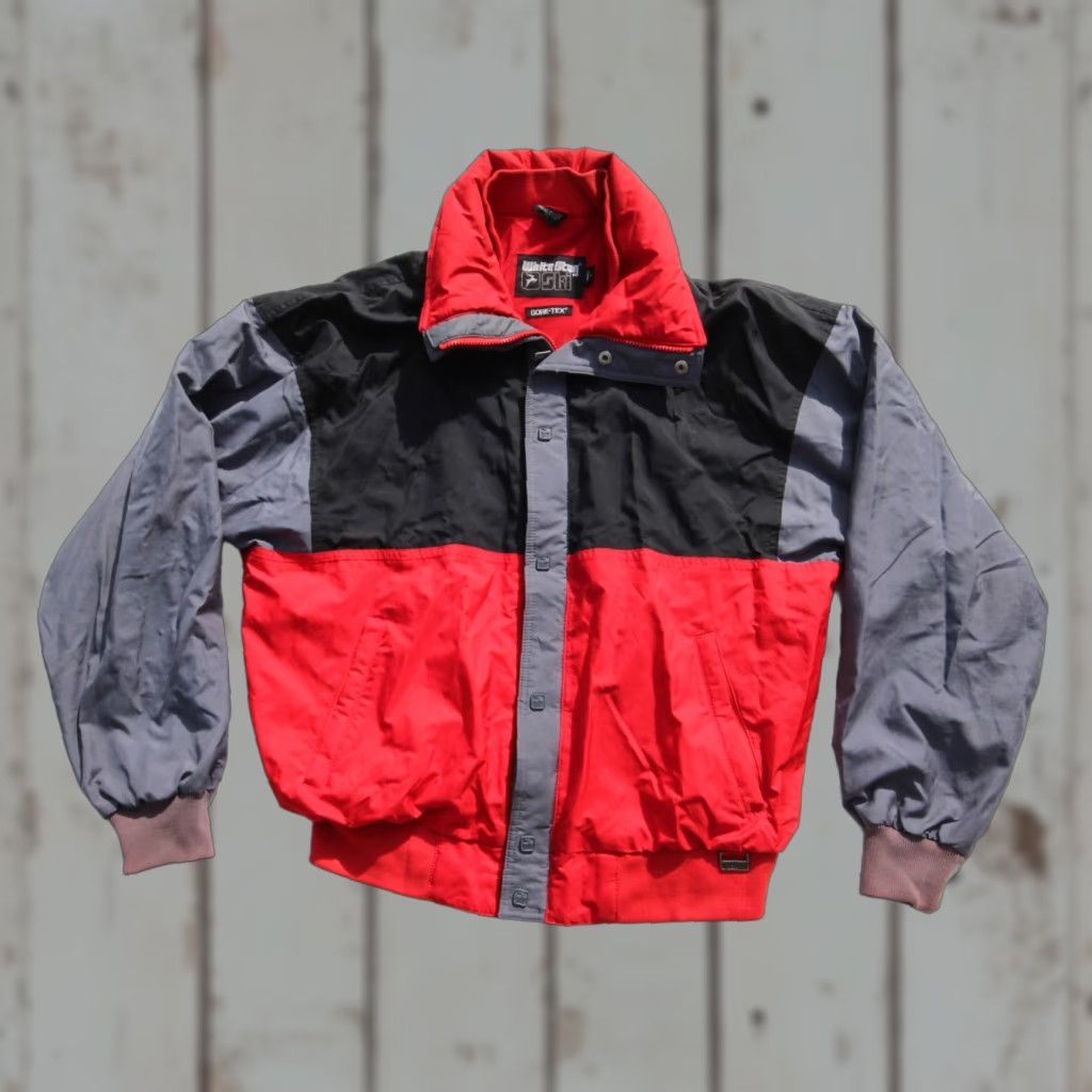 Vintage VINTAGE Gore-Tex Ski Jacket White Stag L Mens Waterproof Red Black Gray Retro Size US L / EU 52-54 / 3 - 1 Thumbnail