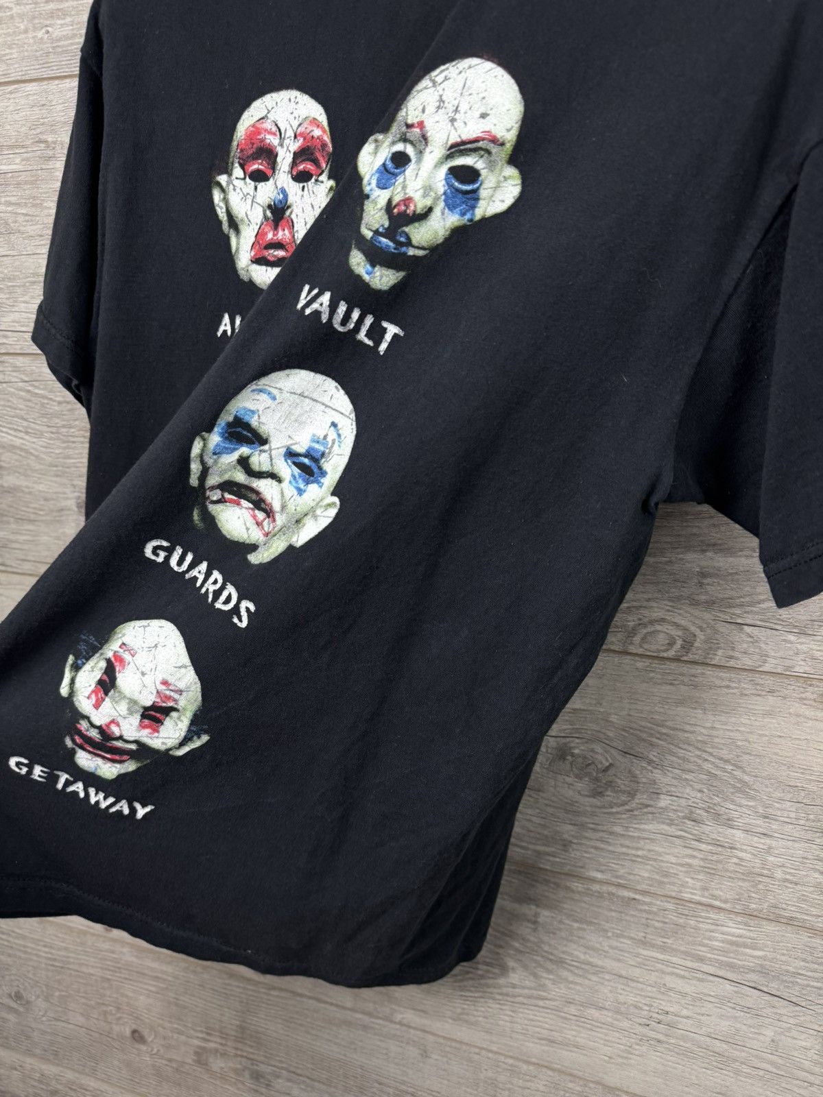 Japanese Brand Dark Knight DC Comics Batman Mask Bank Heist T Shirt Tee Size US L / EU 52-54 / 3 - 9 Thumbnail