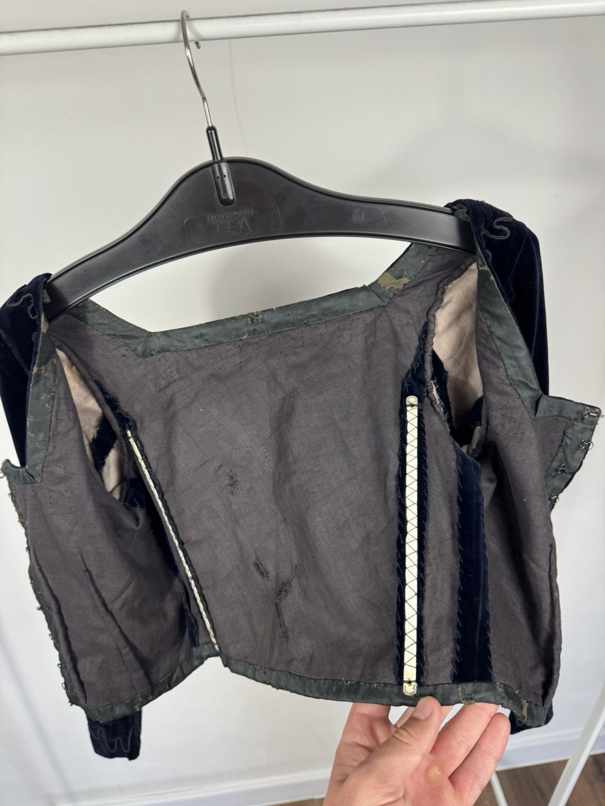 Other Antique Vintage Victorian Black Velvet Corset Blouse Top Size XS / US 0-2 / IT 36-38 - 9 Thumbnail
