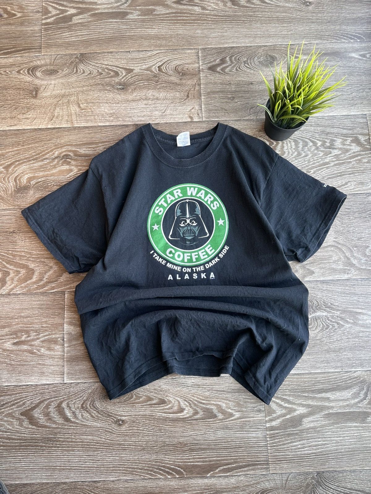 Anime 🔥 Star Wars Coffee Starbucks Vintage T Shirt Movie USA Anime Size US L / EU 52-54 / 3 - 1 Thumbnail