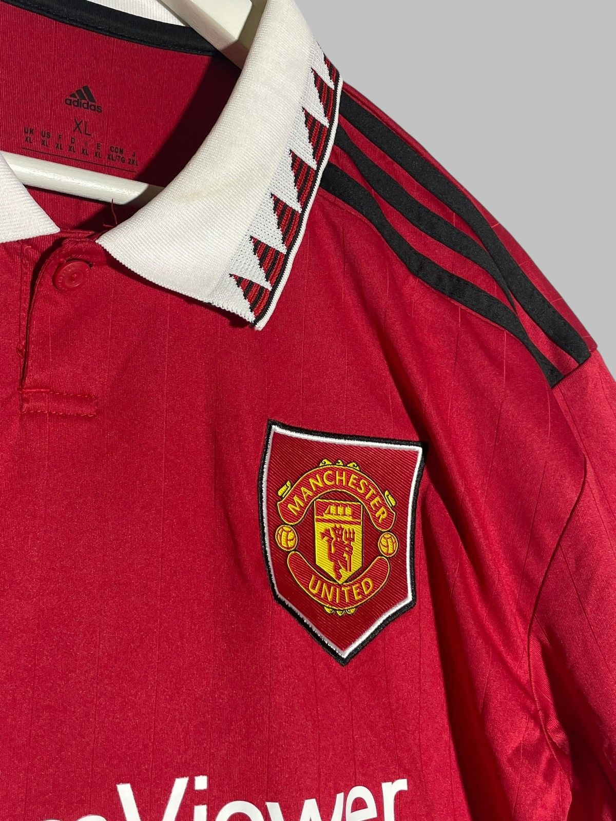 Adidas #8 Bruno Fernandesh Manchester United Adidas 2022/23 Jersey Size US XL / EU 56 / 4 - 5 Thumbnail