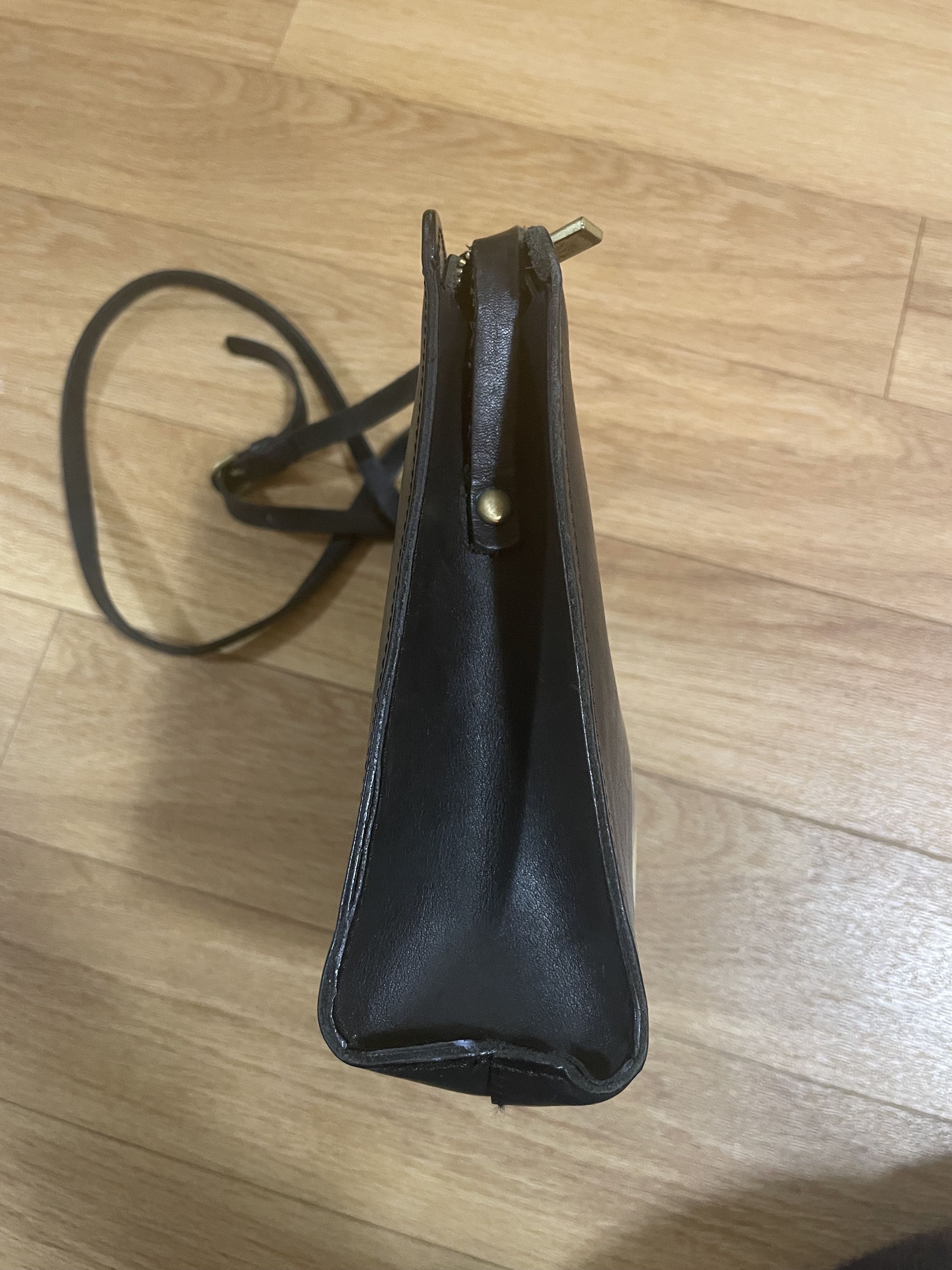 H&M Jeff Koons X H&M Balloon Dog Black Leather Crossbody Purse Size ONE SIZE - 6 Thumbnail