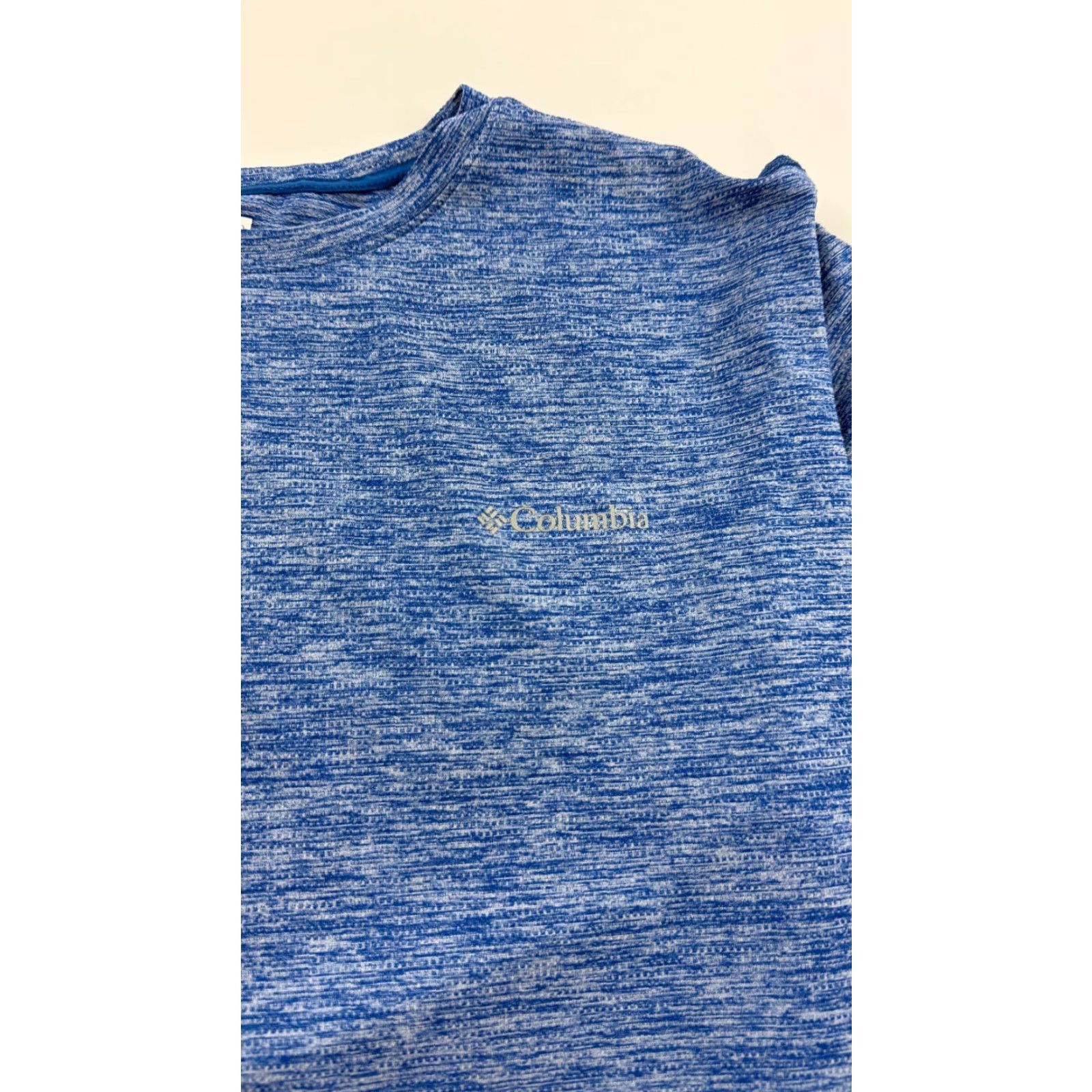 Vintage COLUMBIA Men's XL Blue Short Sleeve Crew Neck Pullover Activewear Shirt Outdoor Size US XL / EU 56 / 4 - 2 Thumbnail