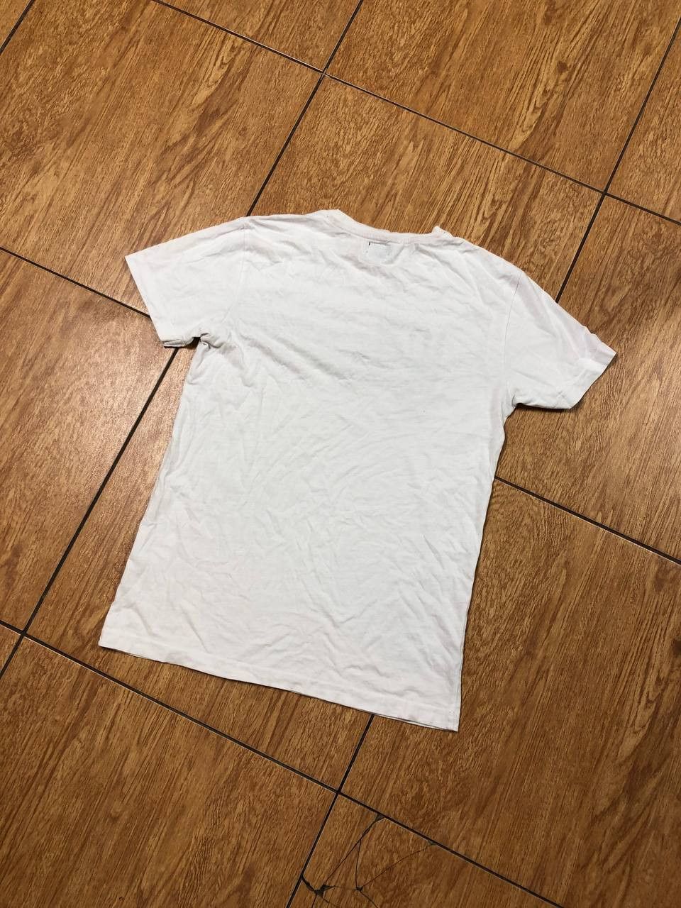 Vintage Vintage Spell Out Big Logo Tee Shirt Size US S / EU 44-46 / 1 - 2 Thumbnail