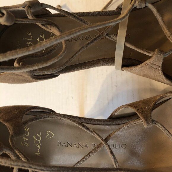 Banana Republic Banana Republic women's tan leather high heel shoes size:9M Size US 9 / IT 39 - 4 Thumbnail