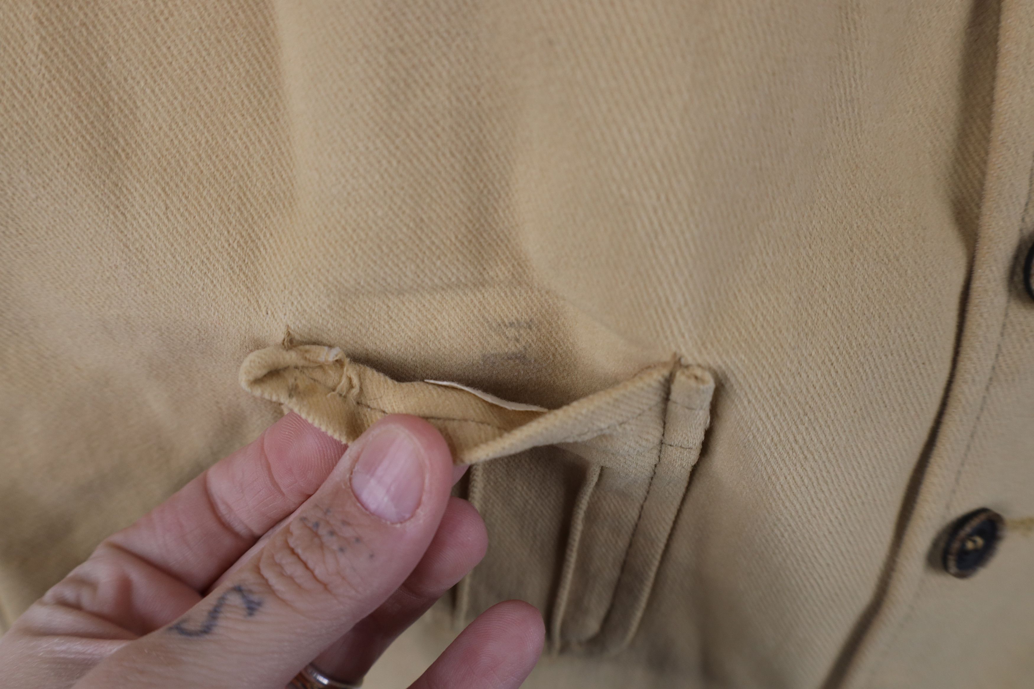 Vintage Vintage 60s 70s Streetwear Corduroy Vest Jacket Beige USA Size US XL / EU 56 / 4 - 5 Thumbnail