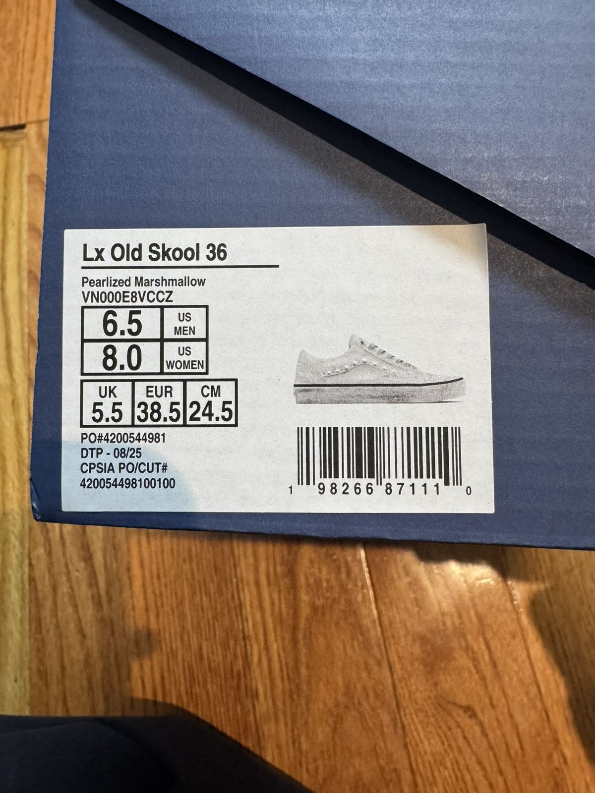 Vans VANS LX OLD SKOOL 36 “PEARLIZED MARSHMALLOWS” Size US 6.5 / EU 39-40 - 6 Thumbnail