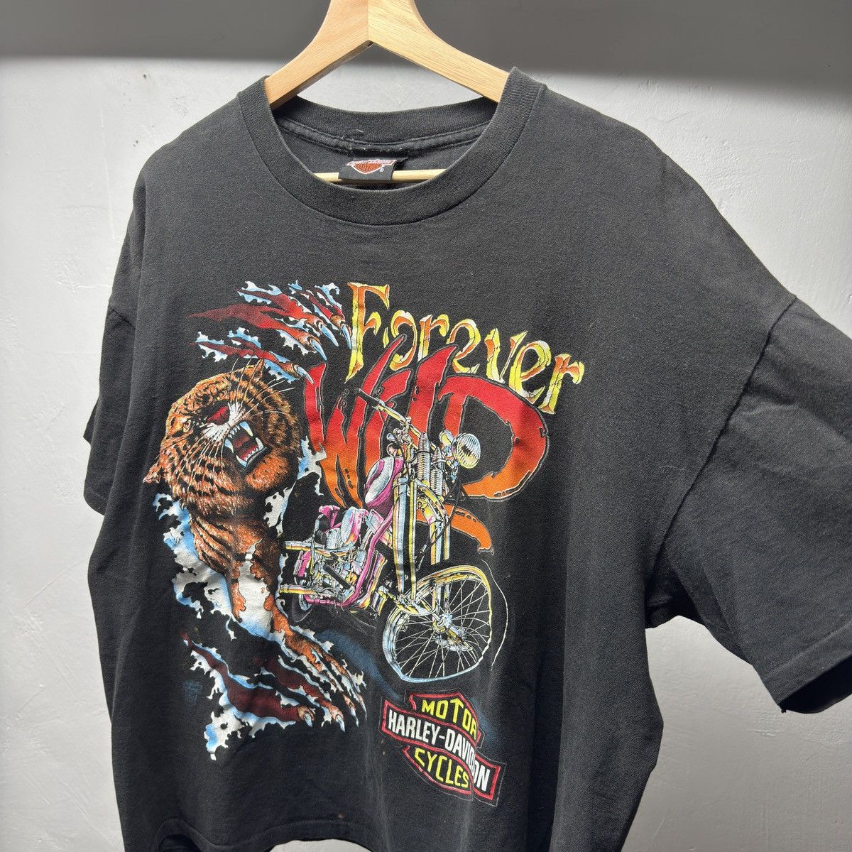 Harley Davidson 90s Harley Davidson Forever Wild Shirt ERD Grunge Faded WCC Size US XL / EU 56 / 4 - 2 Thumbnail