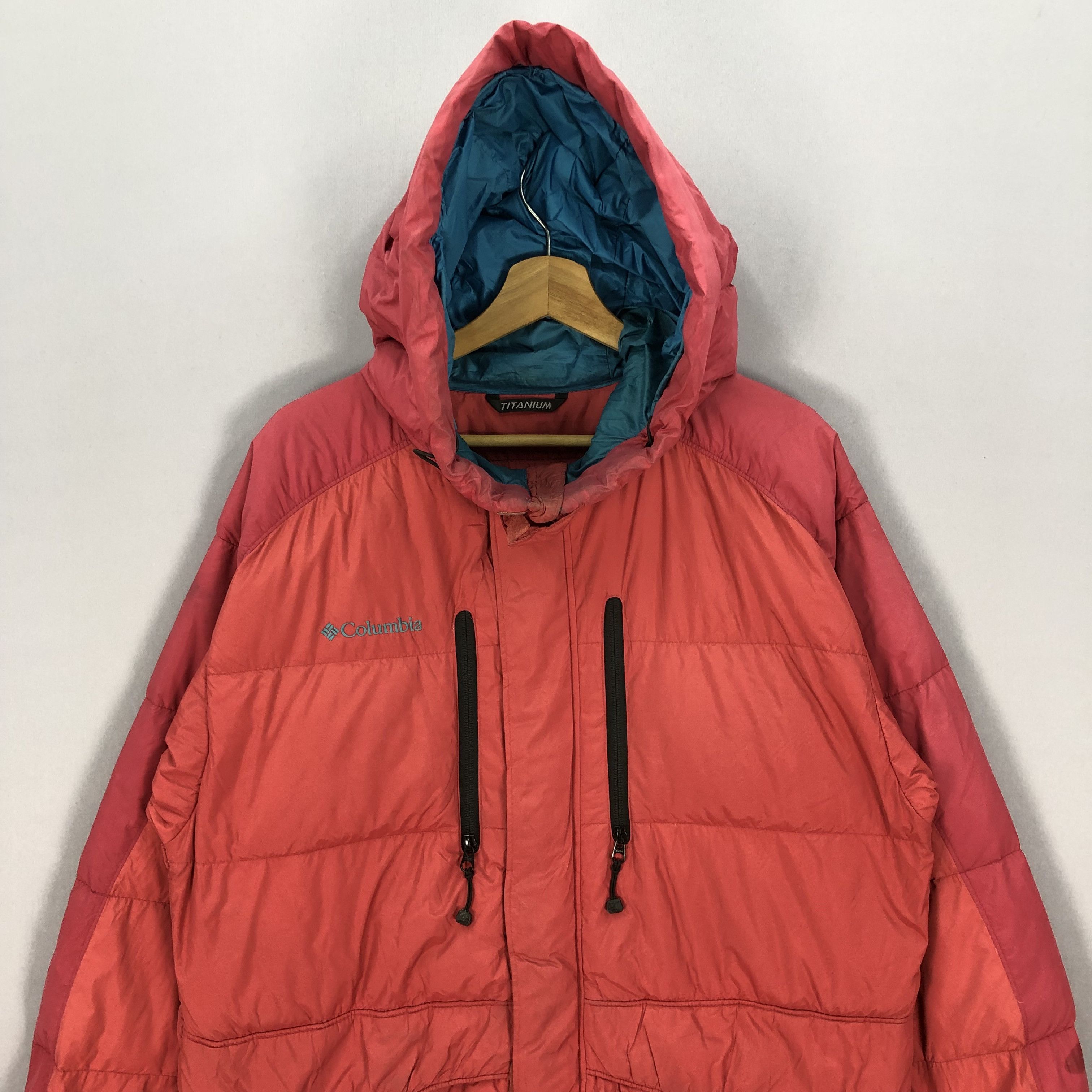 Columbia Vintage Columbia Titanium Puffer Goose Down Hoodie Jacket Size US L / EU 52-54 / 3 - 4 Thumbnail