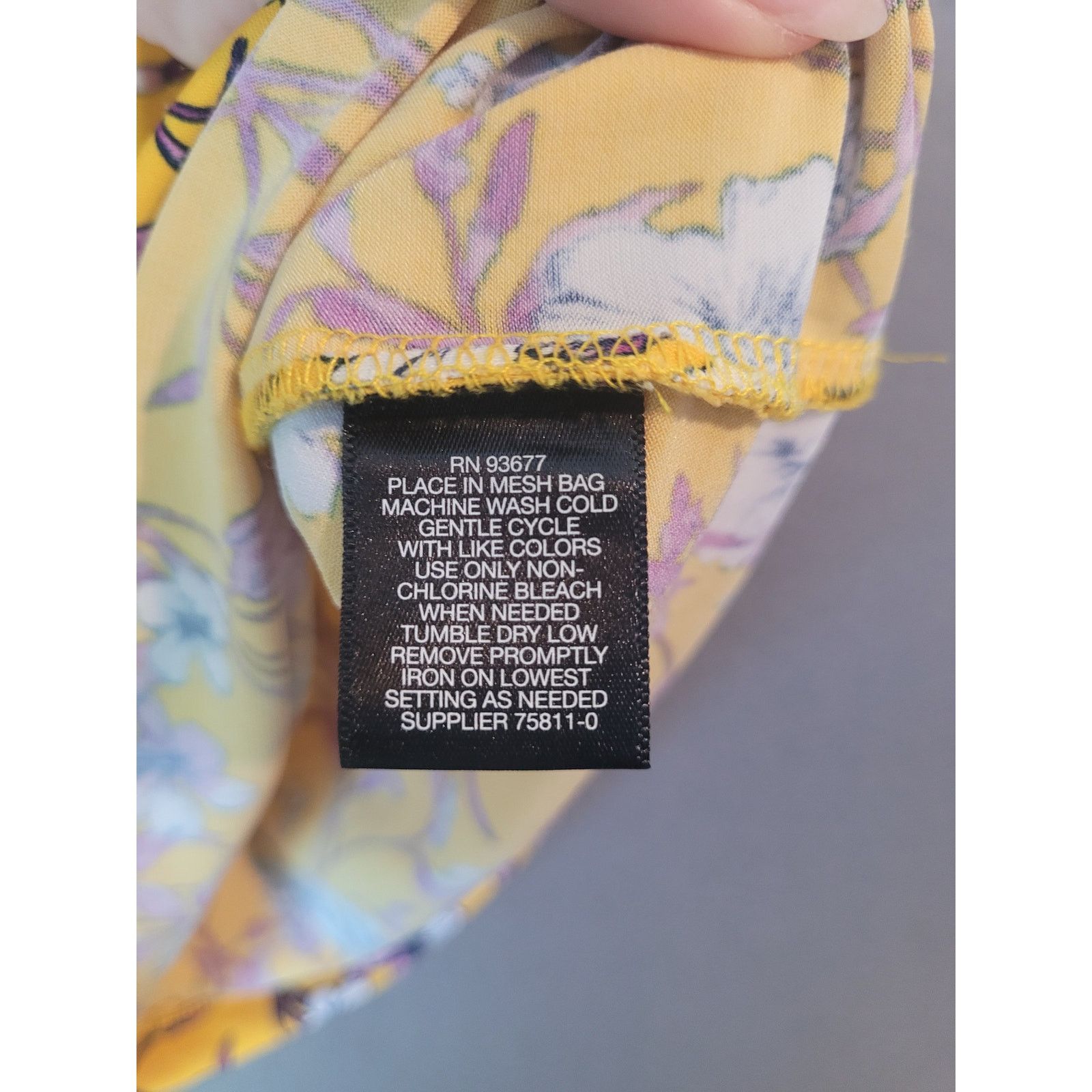 Liz Claiborne Liz Claiborne Yellow Floral Blouse XL Short Sleeve Top Size XL / US 12-14 / IT 48-50 - 8 Thumbnail