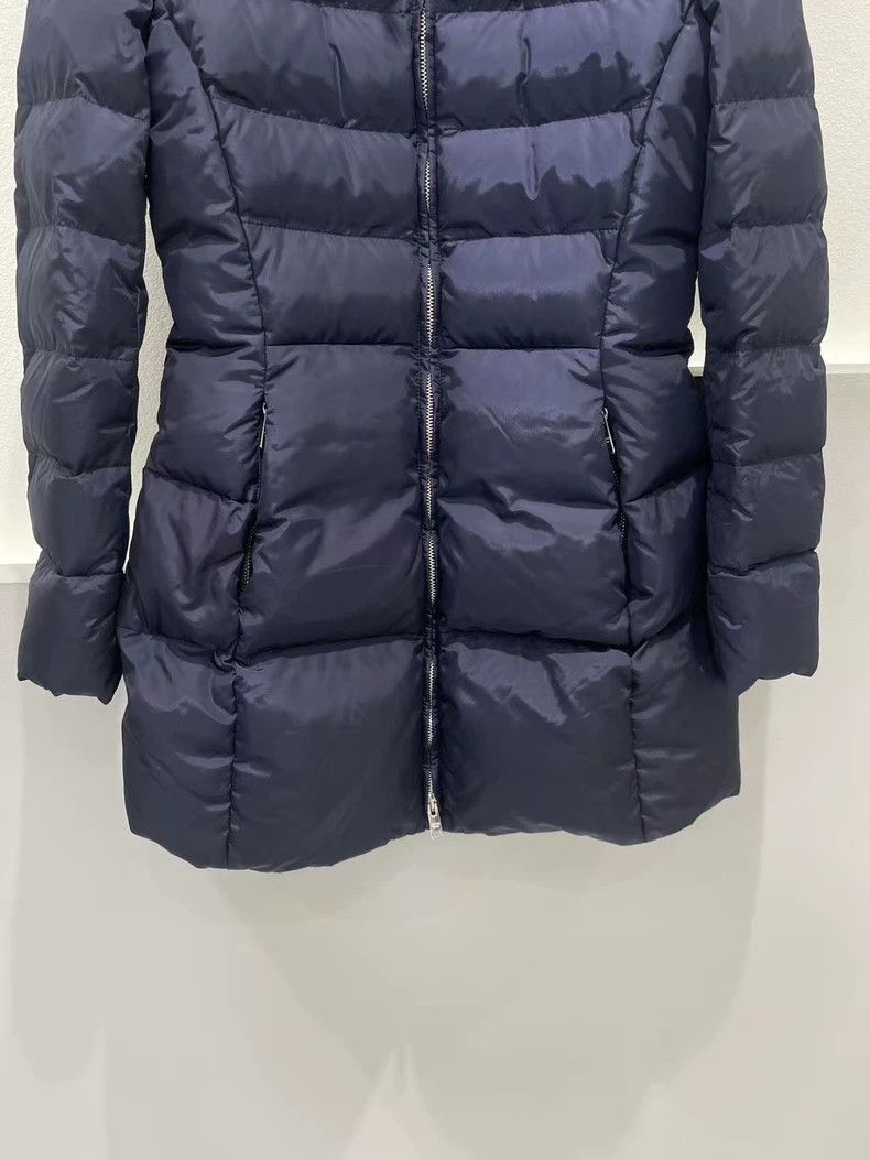 Prada Prada Metal triangle long down jacket 2501-Nextarrow Size US XXS / EU 40 - 4 Thumbnail