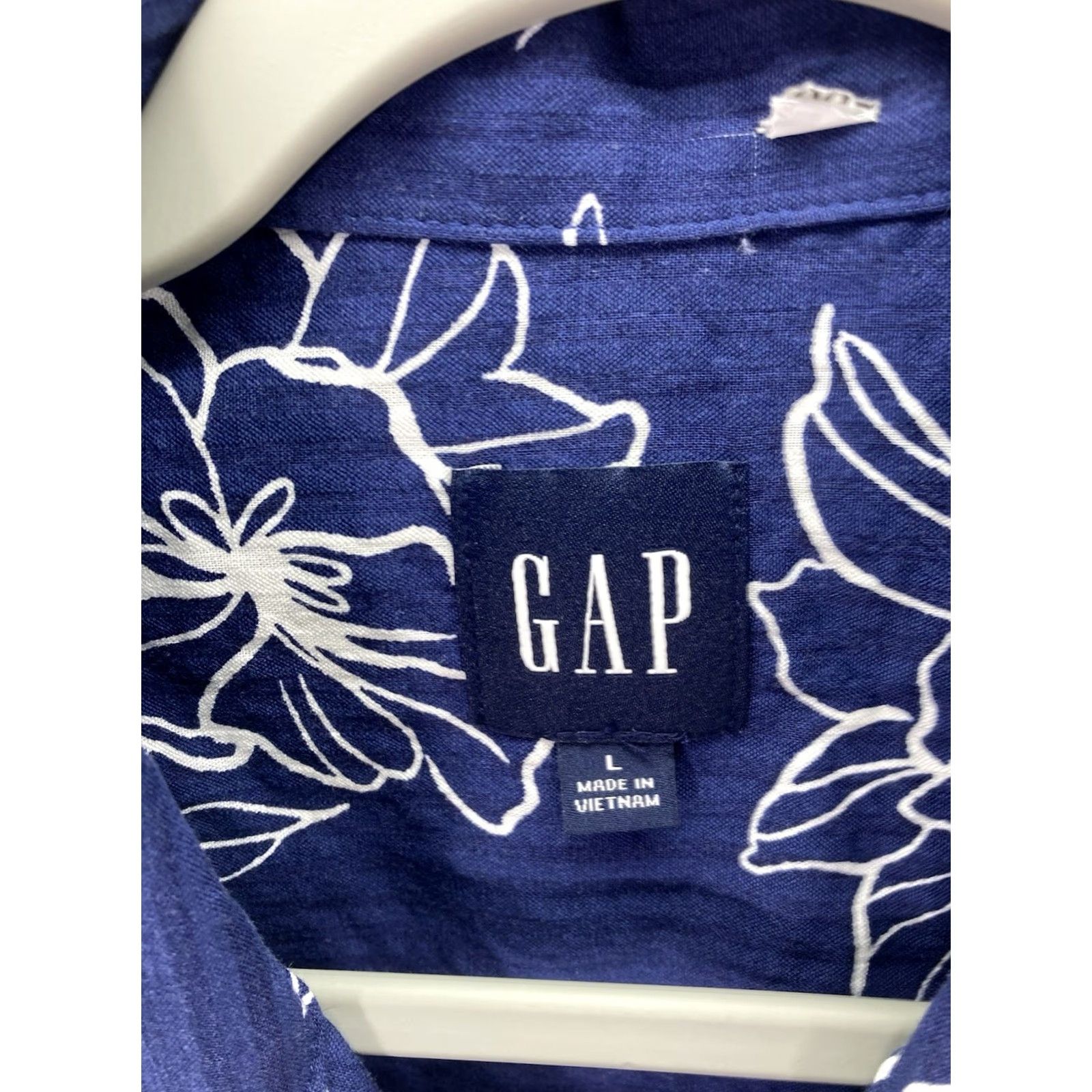 Gap VINTAGE Gap Camp Shirt Men L Blue Floral Button Short Sleeve Cotton NWT Size US L / EU 52-54 / 3 - 4 Thumbnail