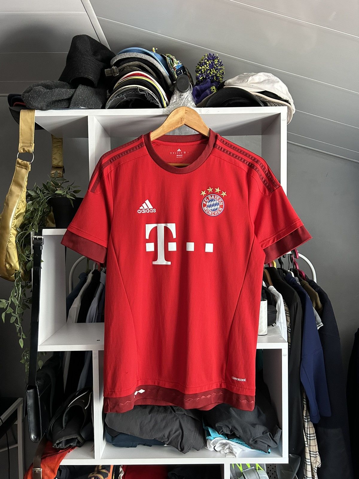 Adidas BAYERN MUNICH 2015/16 Home Adidas Jersey Size US M / EU 48-50 / 2 - 1 Thumbnail