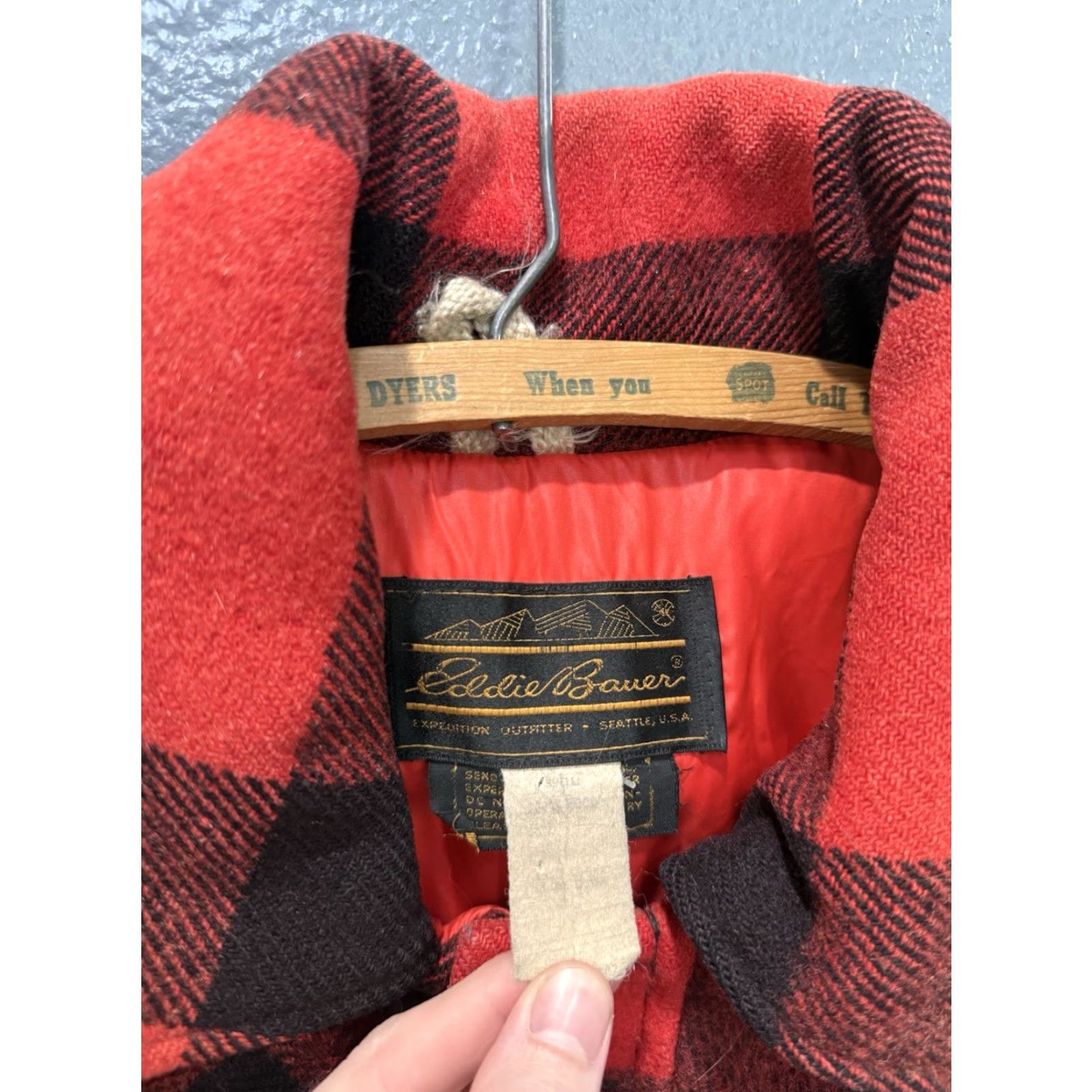 Eddie Bauer VINTAGE Eddie Bauer Jacket Wool Plaid Mackinaw Cruiser Hunting Red XL Mens 80s Size US XL / EU 56 / 4 - 3 Thumbnail