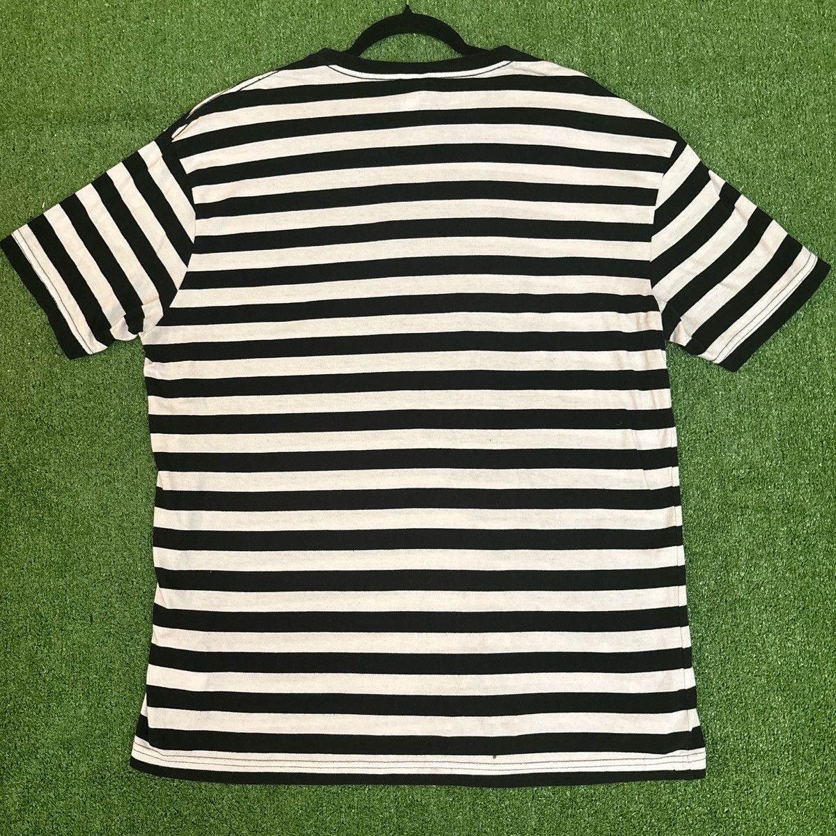 Divided Men’s Black/White Embroidered ‘Satisfied’ Striped Tee Size US L / EU 52-54 / 3 - 2 Thumbnail