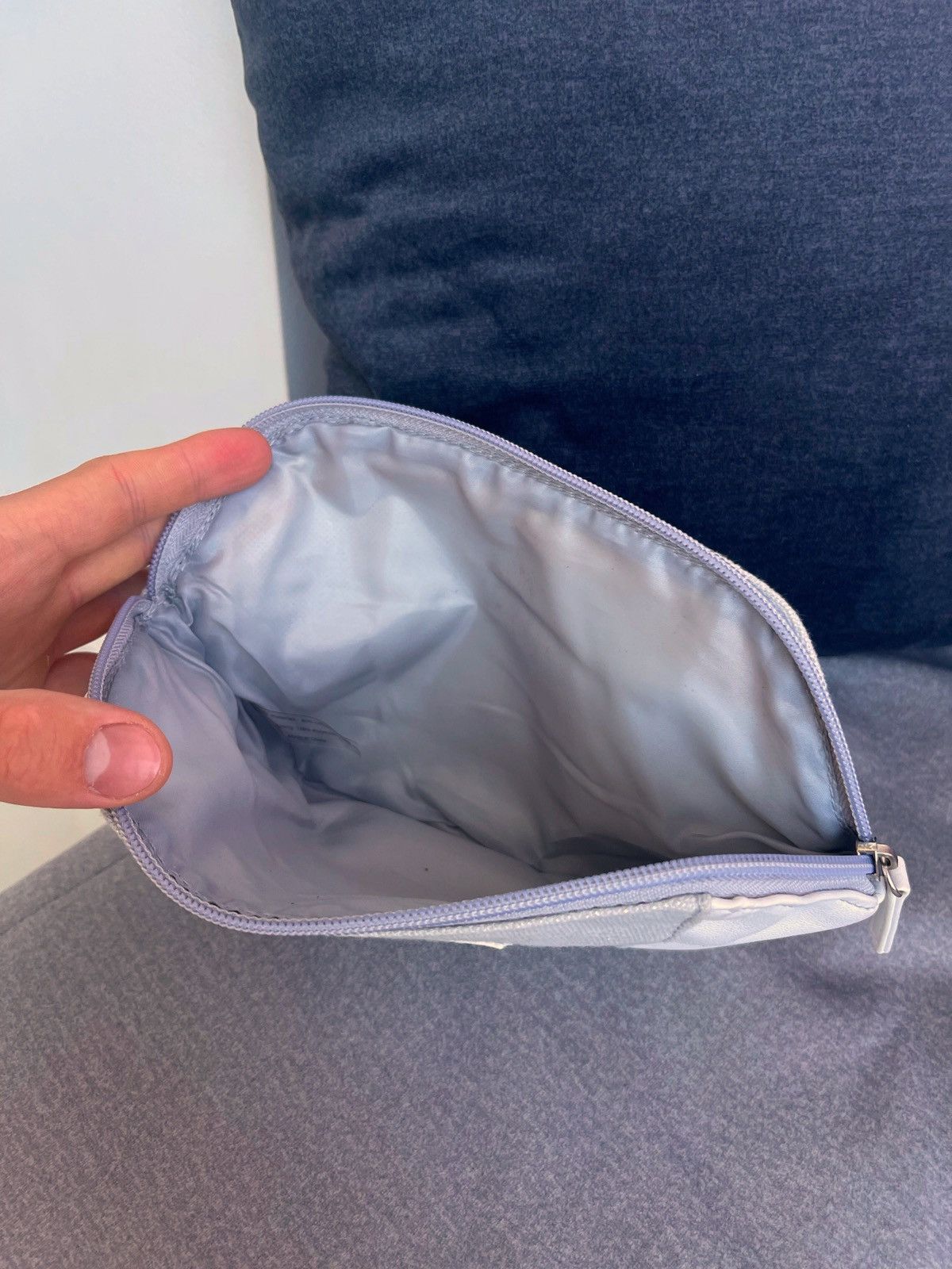 Issey Miyake Issey Miyake Cosmetic Bag Size ONE SIZE - 4 Thumbnail