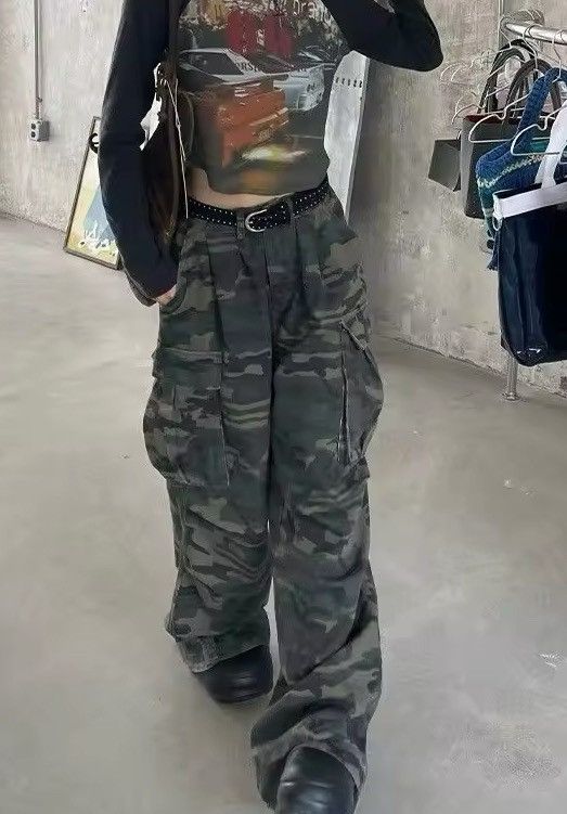 Japanese Brand Camo Cargo Pant Size 34" / US 12 / IT 48 - 7 Thumbnail