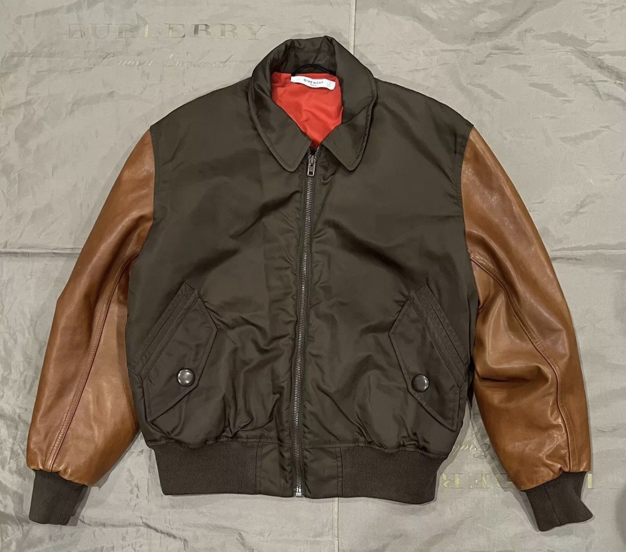 Givenchy GIVENCHY Padded Bomber Brown Leather Sleeves Size 50 $4200 Size US M / EU 48-50 / 2 - 1 Thumbnail