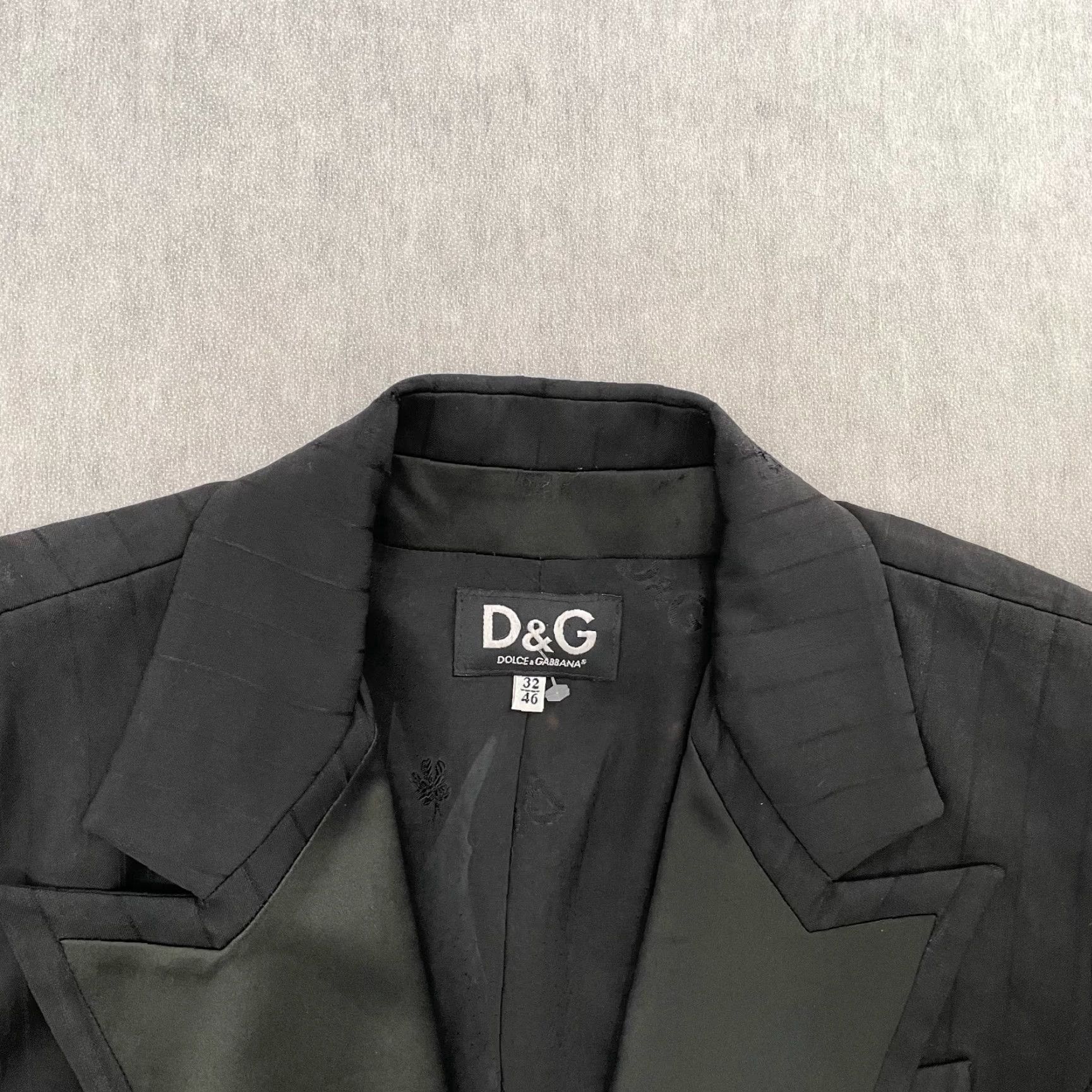 Dolce & Gabbana Dolce&Gabbana Suit Womens 32/46 Black Striped Wool Blend Blazer Jacket Ladies Blazer Jacket Single-Breasted Notch Lapel Wool Blend Black Striped Size XXS / US 00 / IT 34 - 5 Thumbnail