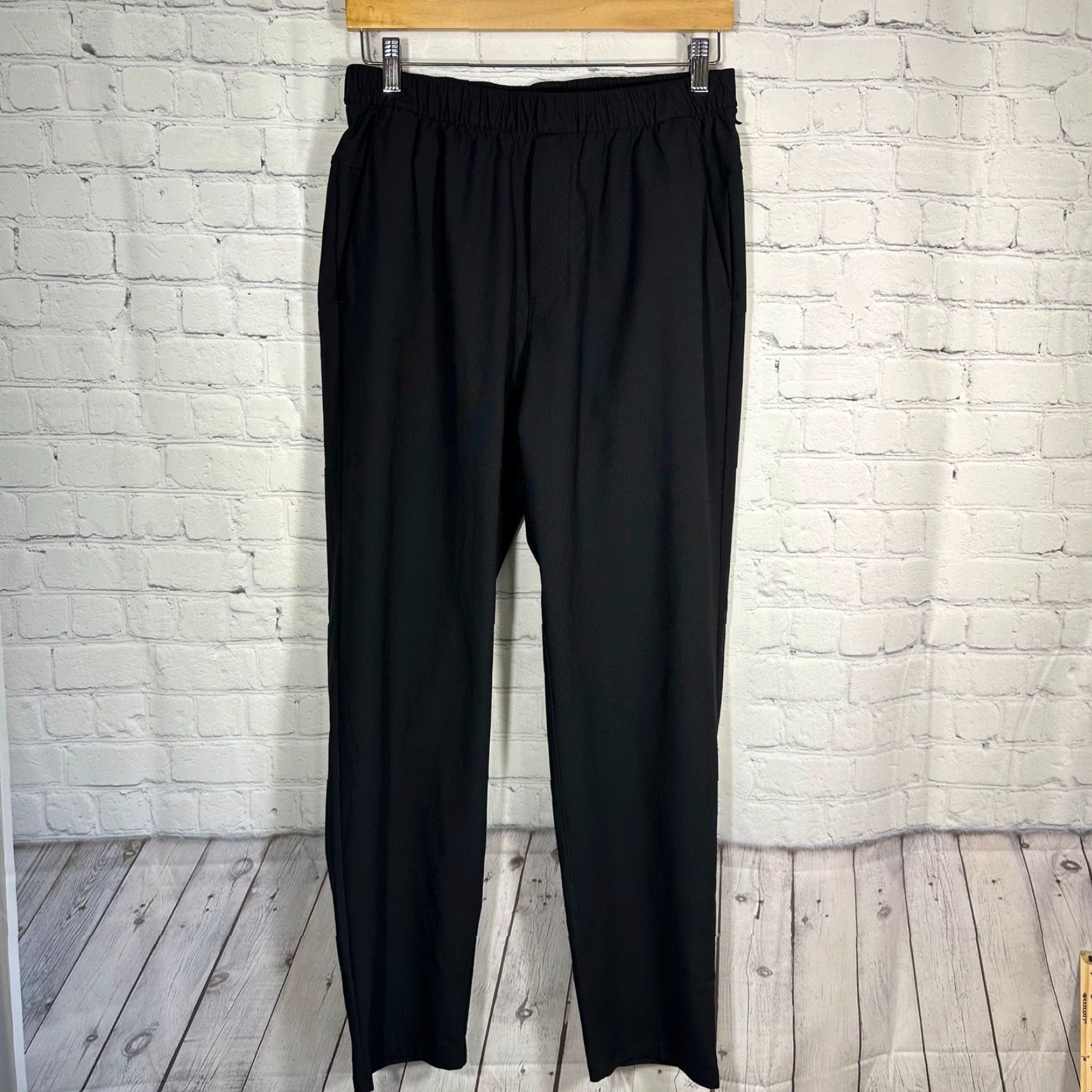 Lululemon Lululemon Lab Pants Medium Chino Regular Black Slim Fit Technical Stretch Trousers Mens Size US 29 - 2 Thumbnail