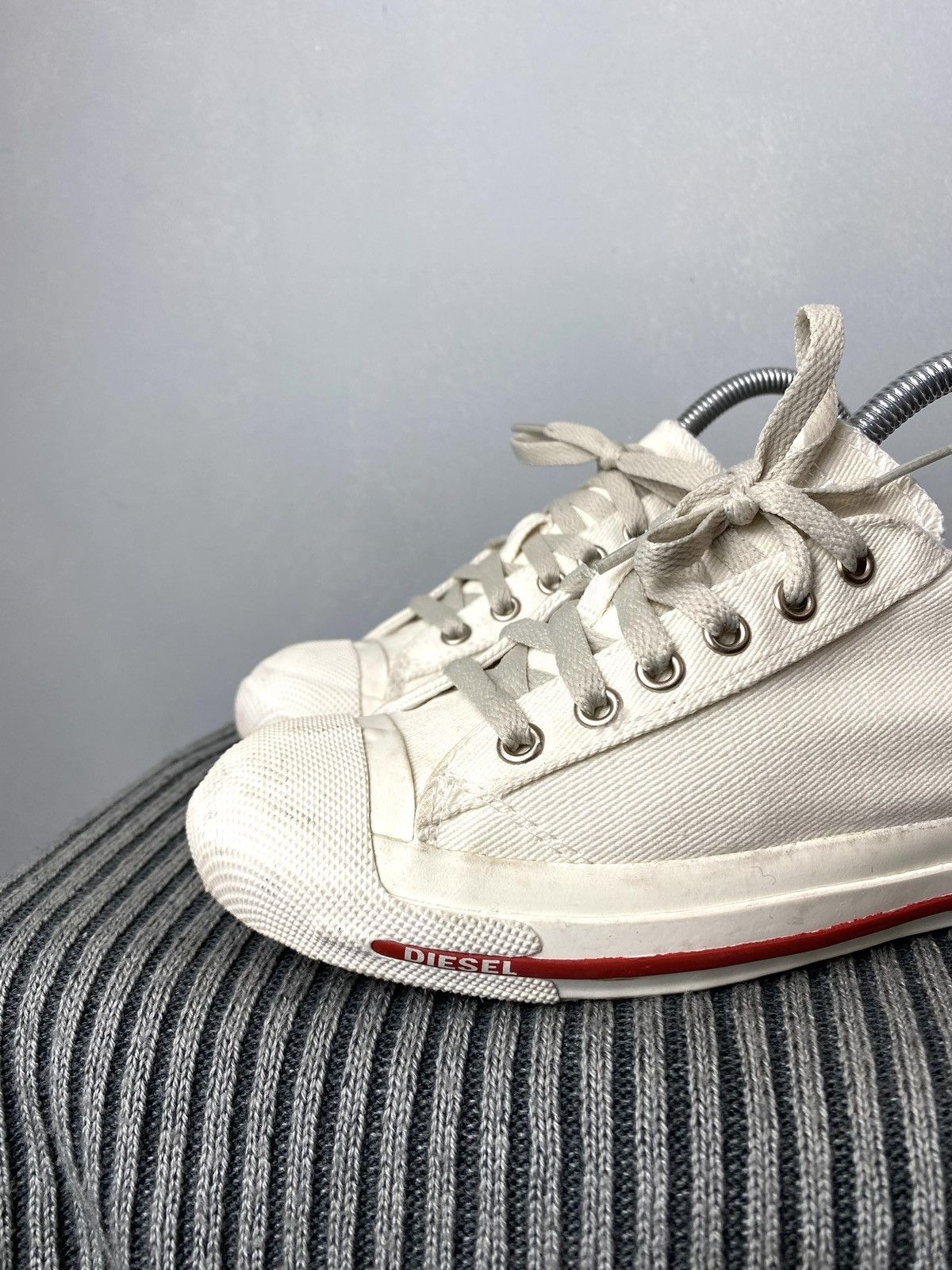 Diesel Vintage Diesel Low Top Design Denim Sneakers Bw Sport Size US 6 / IT 36 - 2 Thumbnail