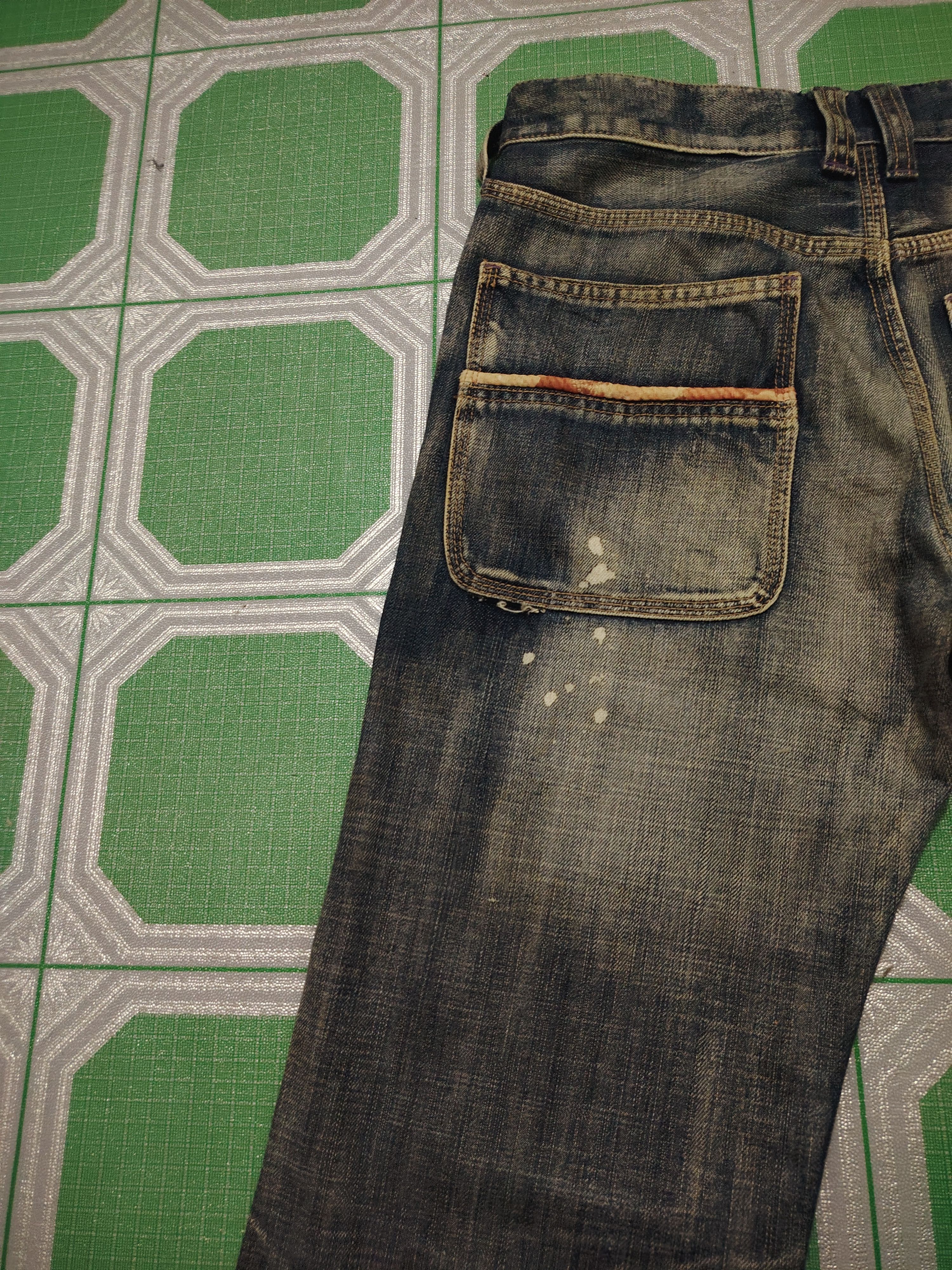 Takeo Kikuchi Vtg Japanese Takeo Kikuchi Pain Splatter Distressed Jeans Size US 30 / EU 46 - 16 Thumbnail