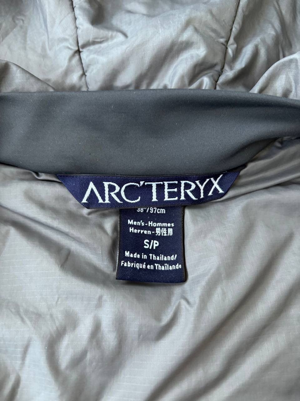 Arc'teryx × Vintage Vintage Arcteryx puffer atom jacket 90s rare Size US S / EU 44-46 / 1 - 6 Thumbnail