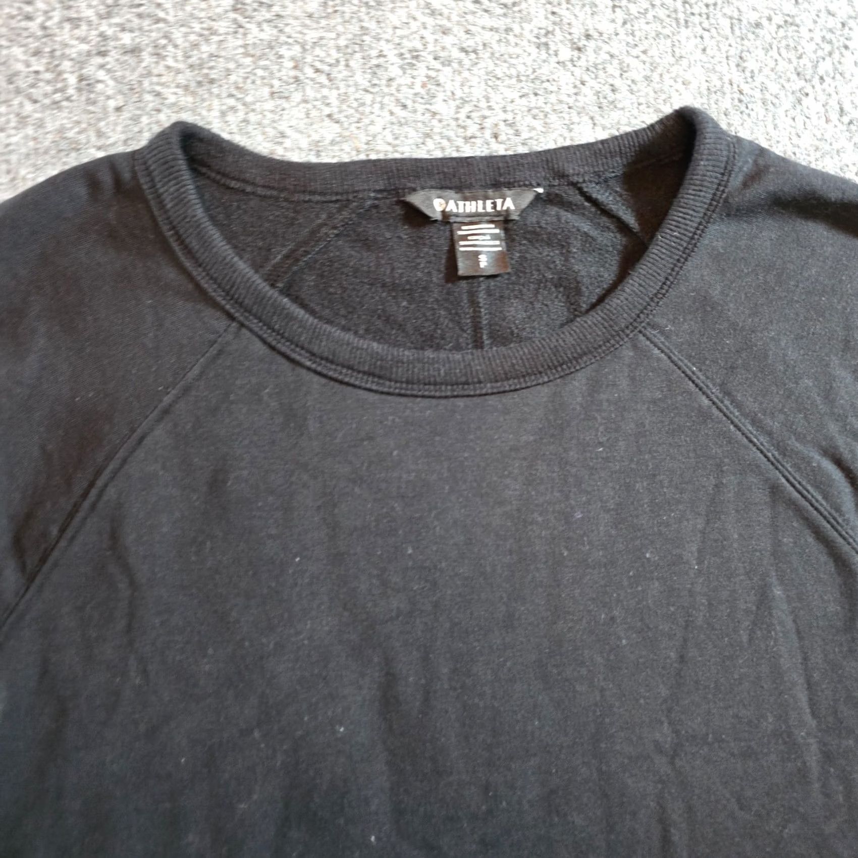 Athleta Athleta Sweater Women Size Small Black Long Sleeve Sweatshirt Top Casual Basic Size S / US 4 / IT 40 - 2 Thumbnail