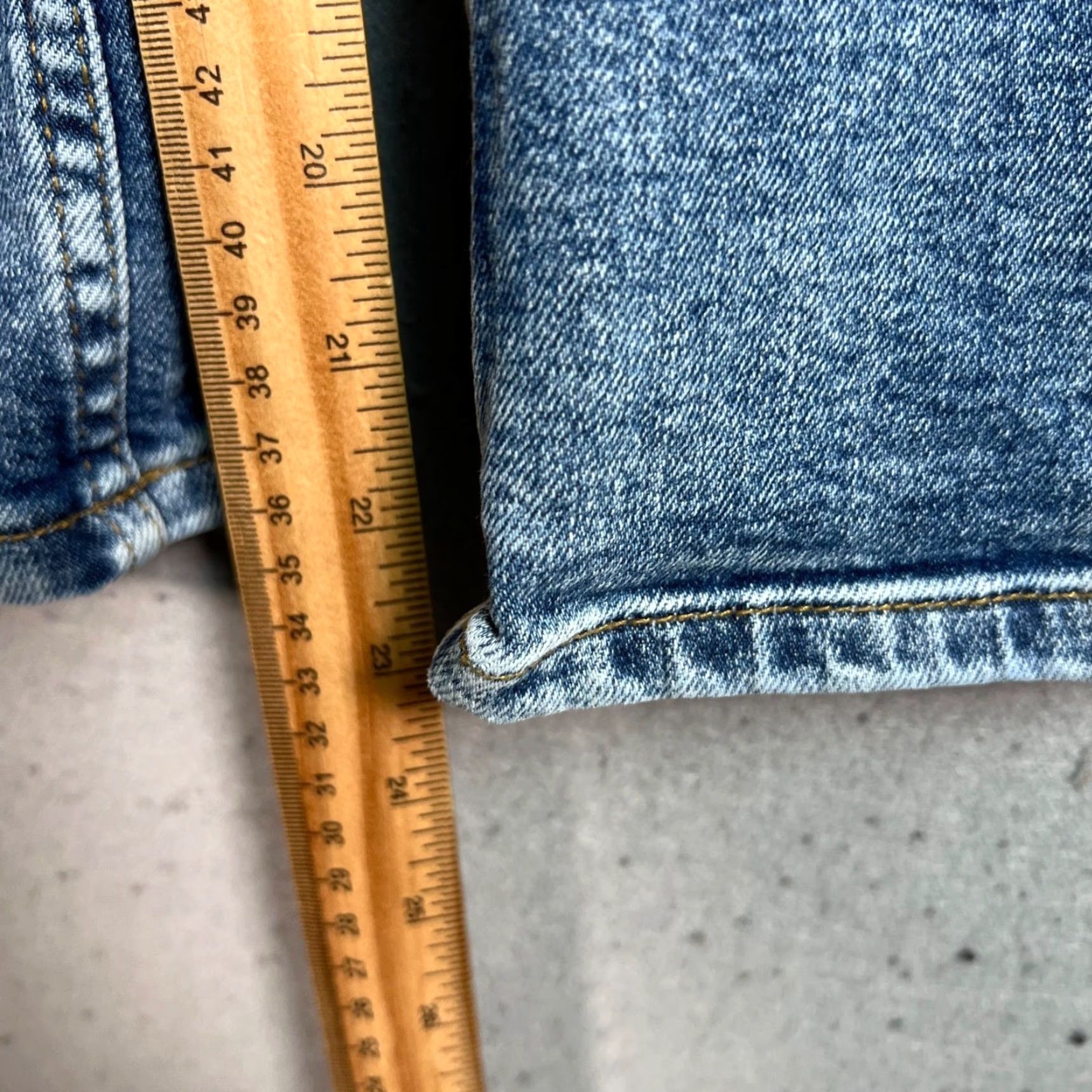 FatFace Fat Face Jeans Capri Womens 8R Blue Denim Mid Wash 5-Pocket Zip Inseam 24 in Machine Washable Size 30" / US 8 / IT 44 - 7 Thumbnail