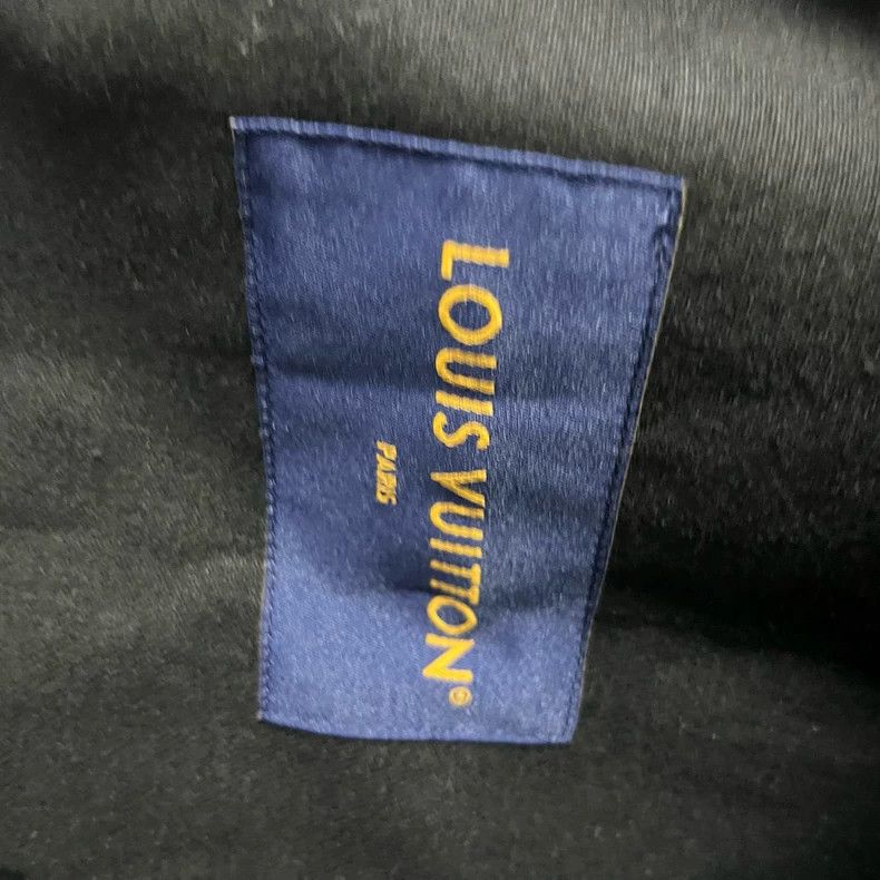 Louis Vuitton Louis Vuitton Black Letter Logo Graffiti Print Single Brea Size US M / EU 48-50 / 2 - 3 Thumbnail