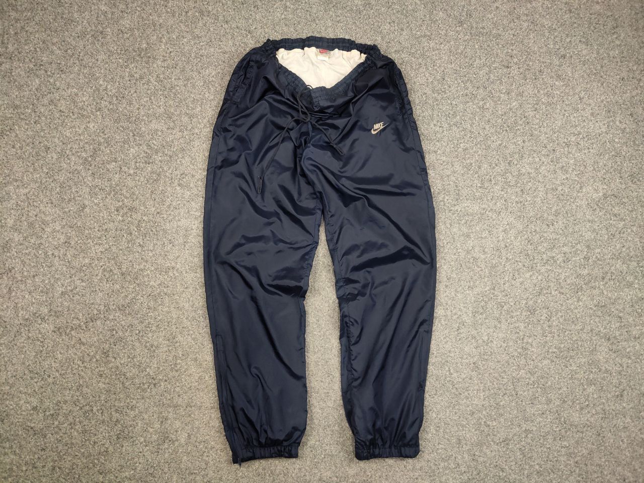 Nike Vintage 90s Nike Navy Nylon Track Pants Y2K Rare Retro Hype Size US 36 / EU 52 - 7 Thumbnail