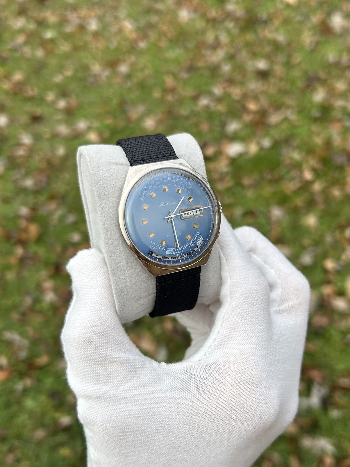 Vintage Vintage Watch Raketa College Calendar Mechanical 1980s Size ONE SIZE - 4 Thumbnail